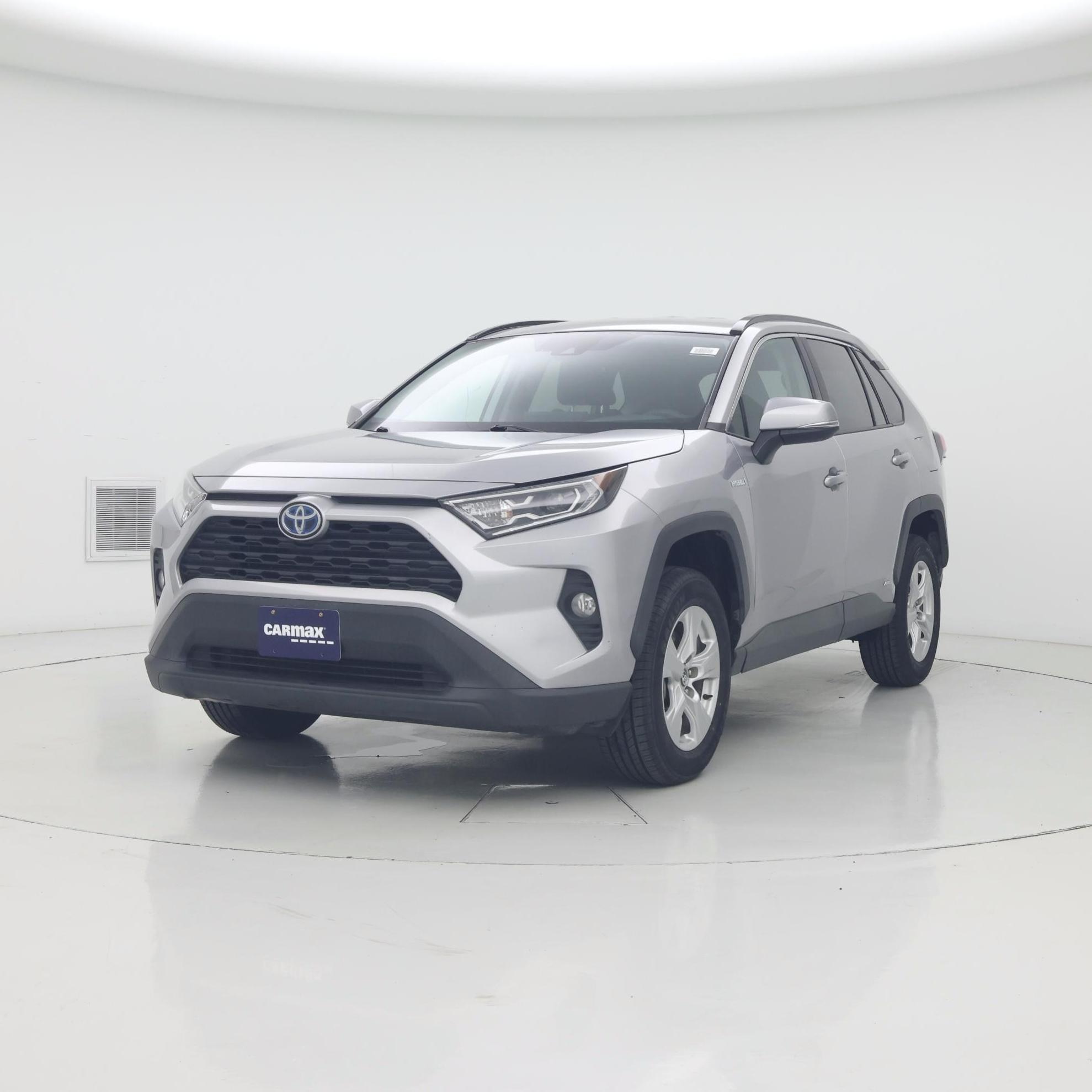 Thumbnail: 2020 Toyota RAV4 - 4