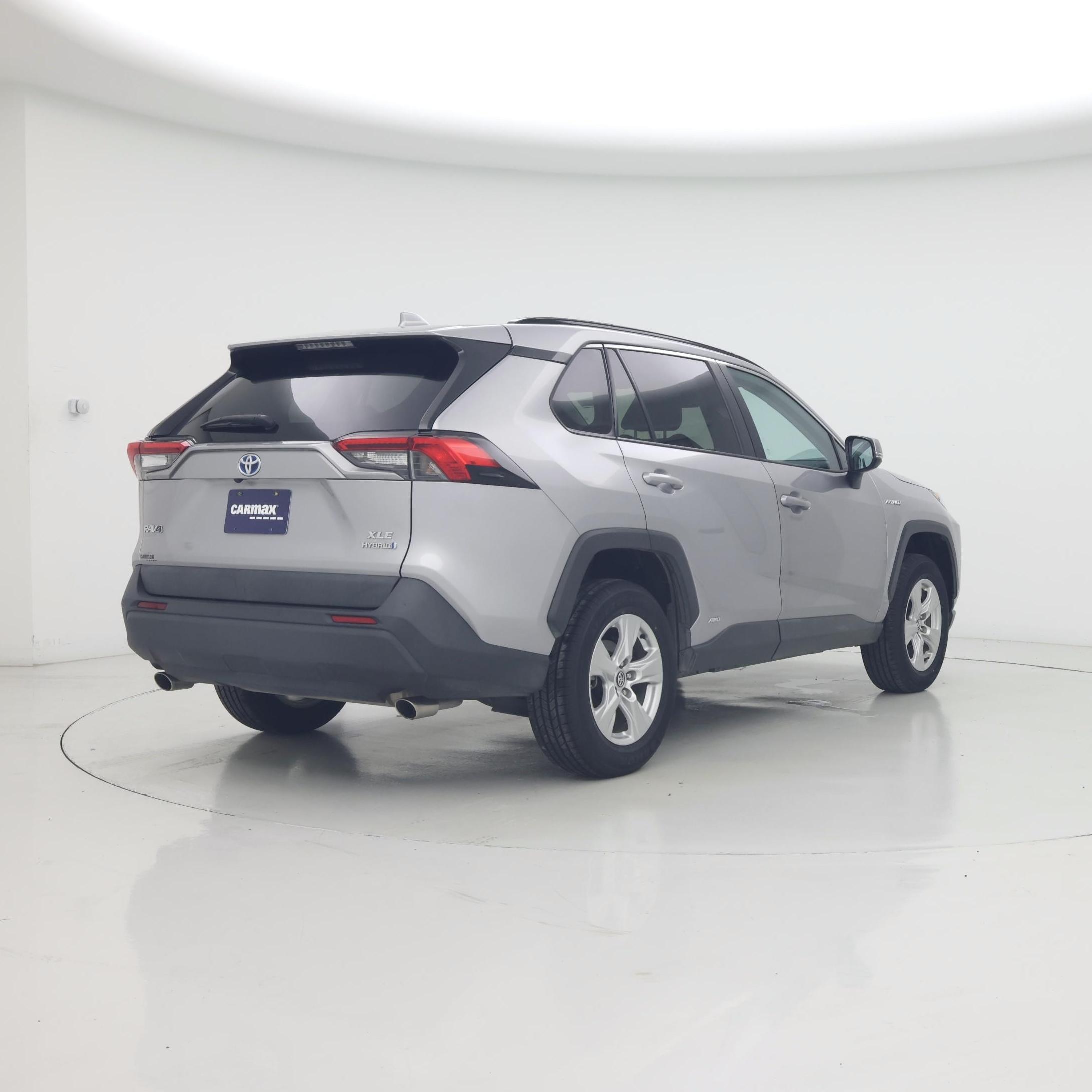 Thumbnail: 2020 Toyota RAV4 - 8