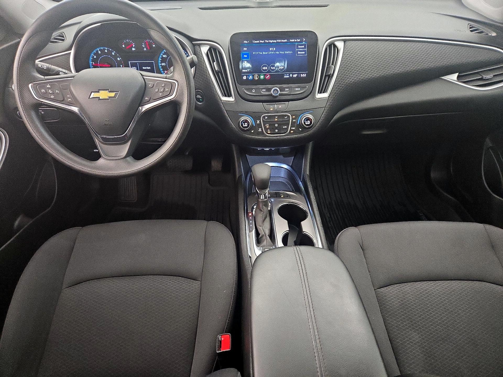 Thumbnail: 2025 Chevrolet Malibu - 9