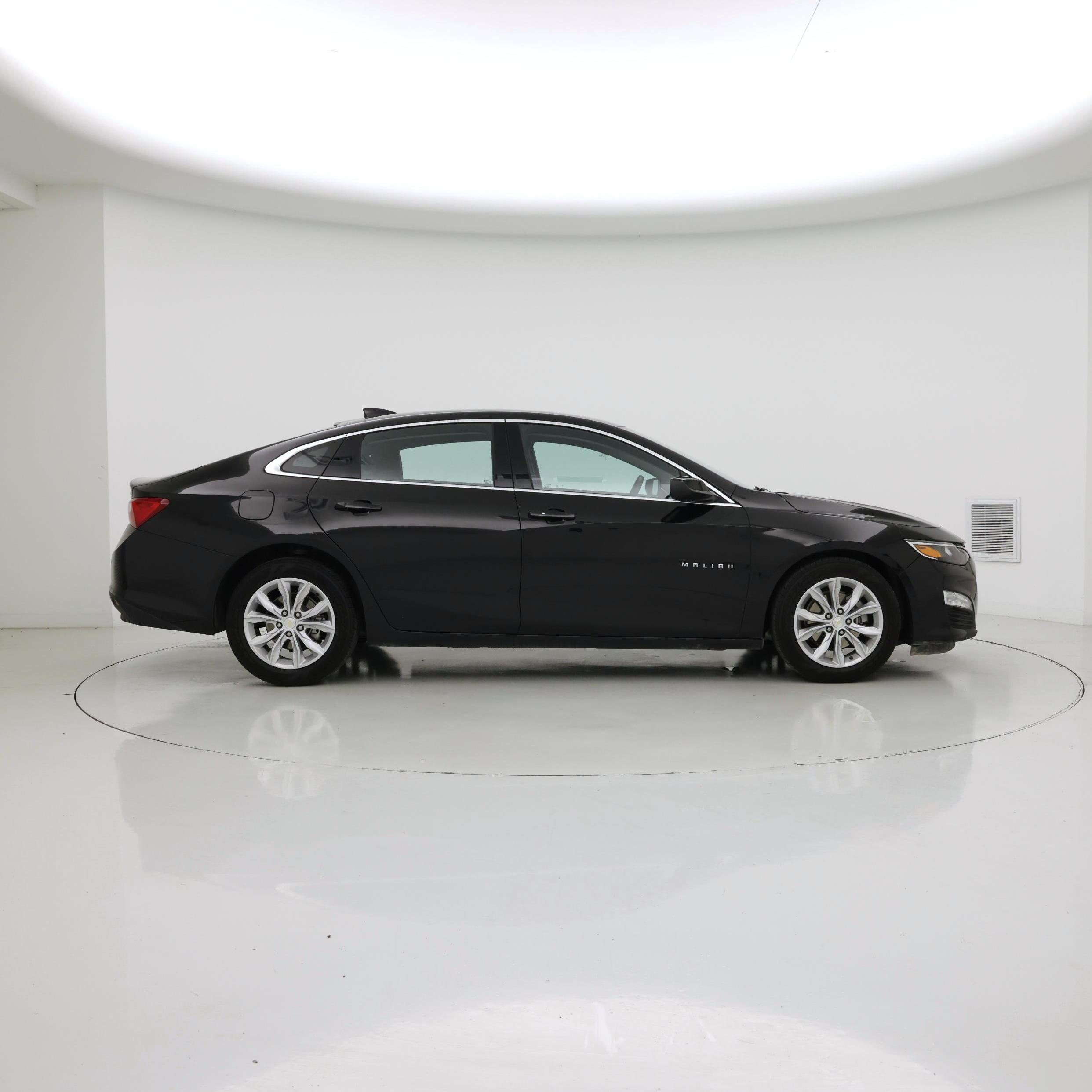 Thumbnail: 2025 Chevrolet Malibu - 7