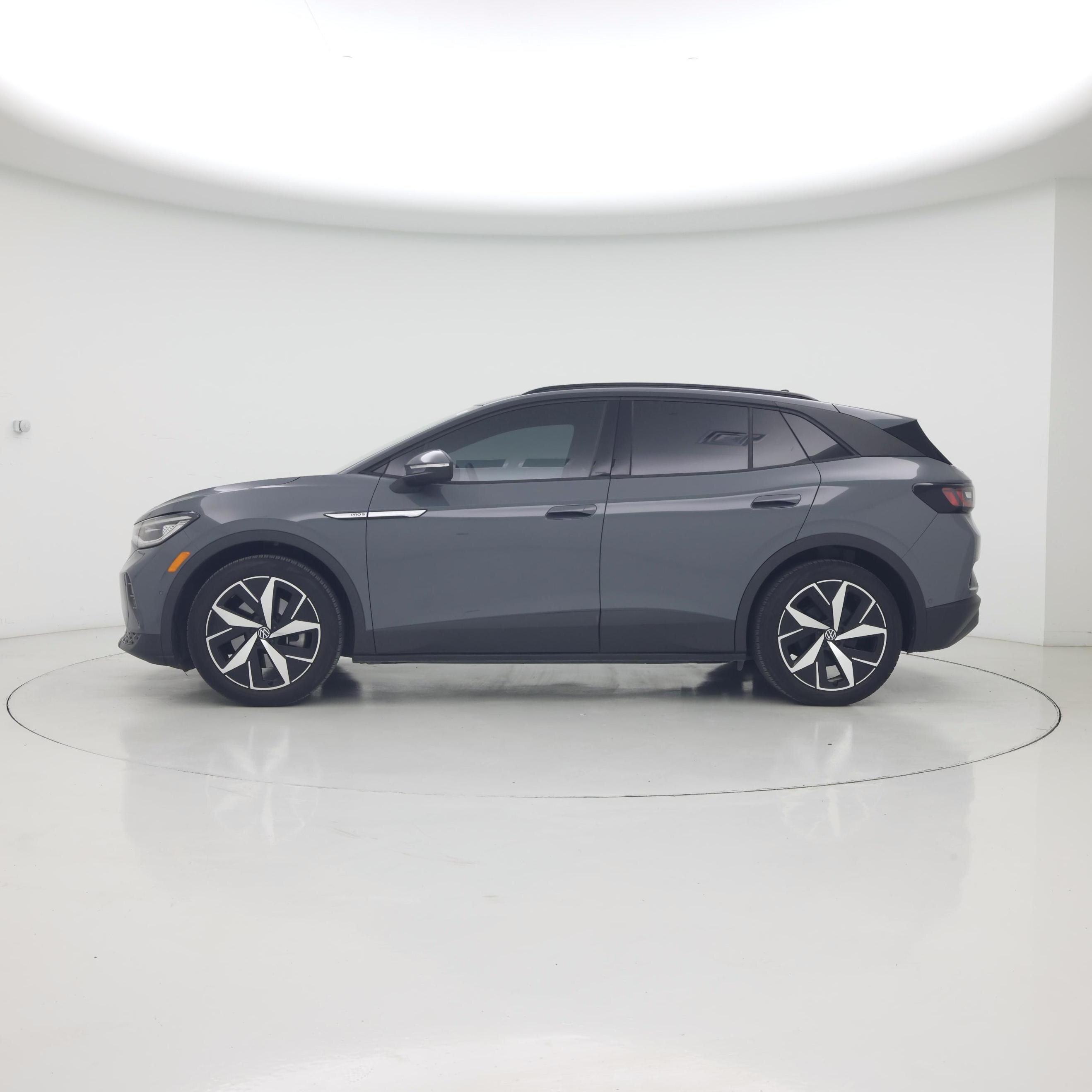 Thumbnail: 2023 Volkswagen ID.4 - 3