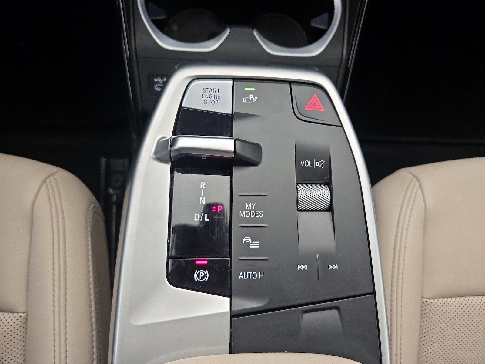 2023 BMW X1 28i - Photo 19