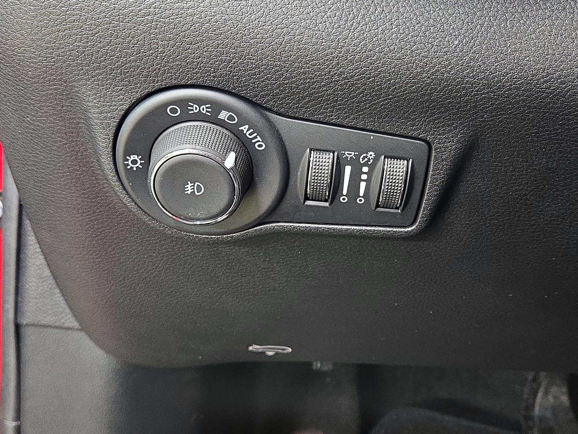 Thumbnail: 2025 Jeep Compass - 13