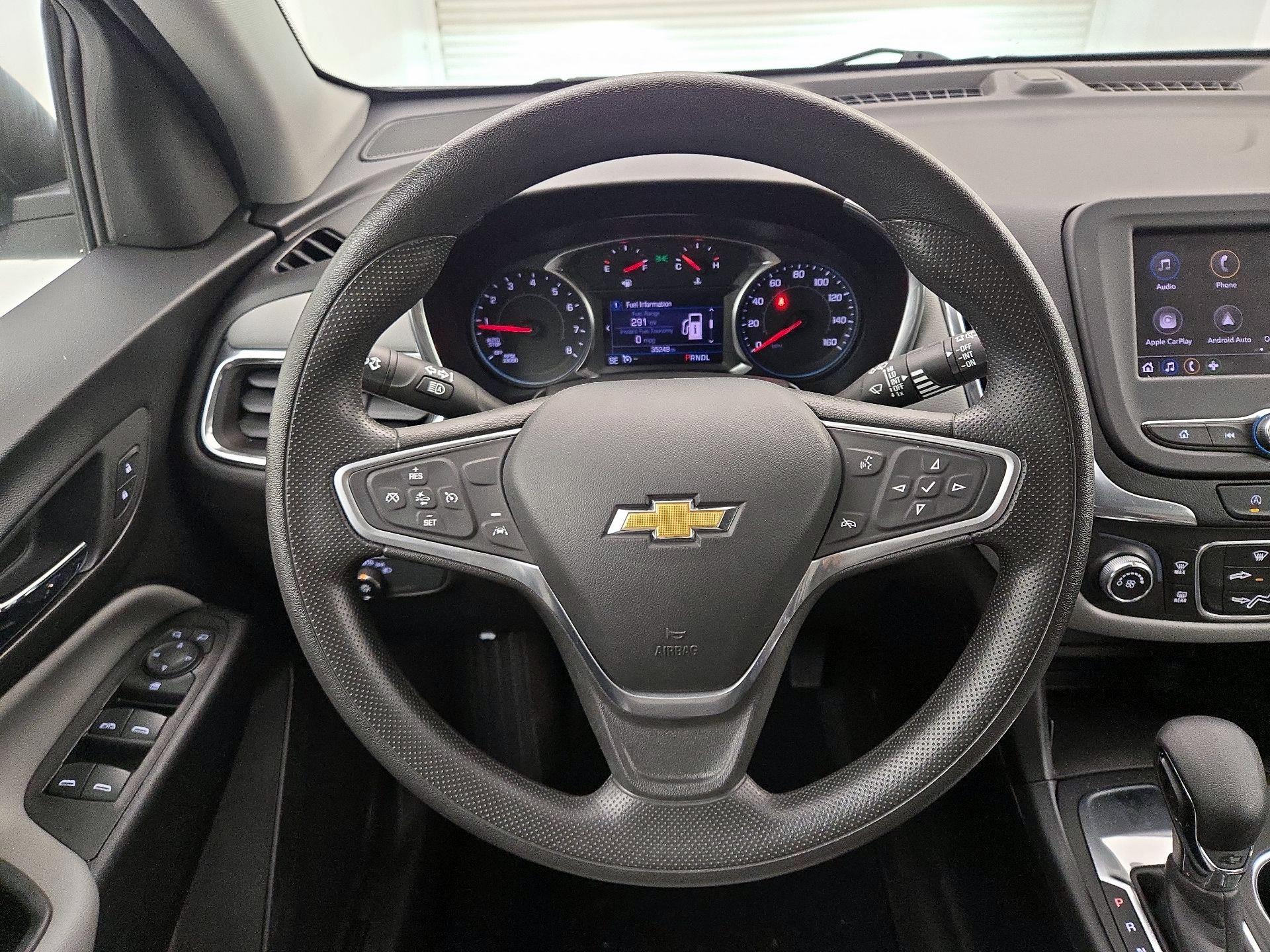 Thumbnail: 2022 Chevrolet Equinox - 10