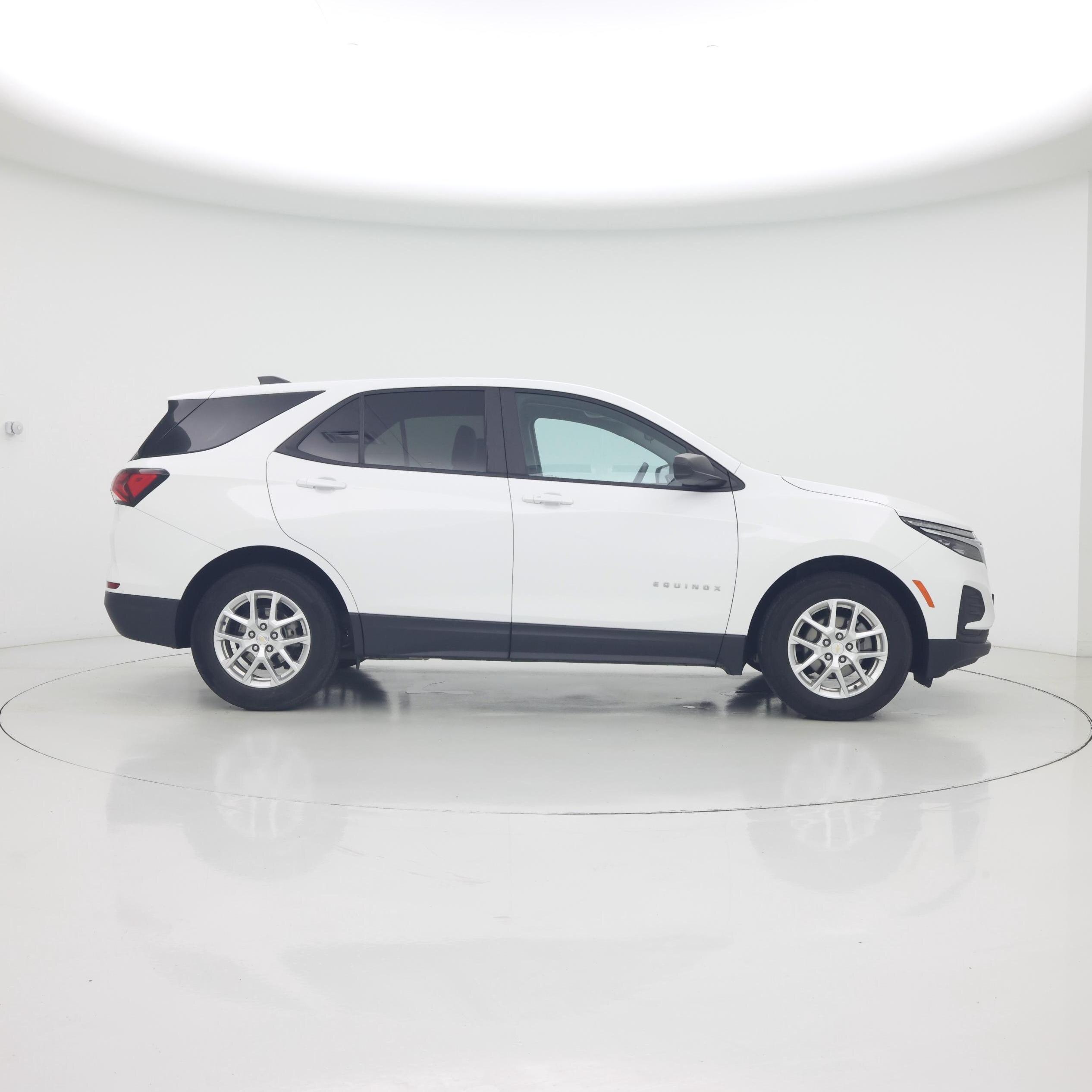 Thumbnail: 2022 Chevrolet Equinox - 7