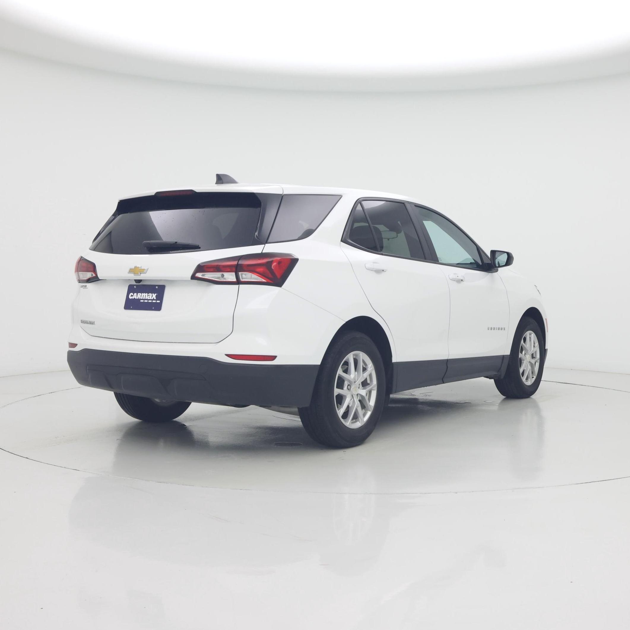 Thumbnail: 2022 Chevrolet Equinox - 8