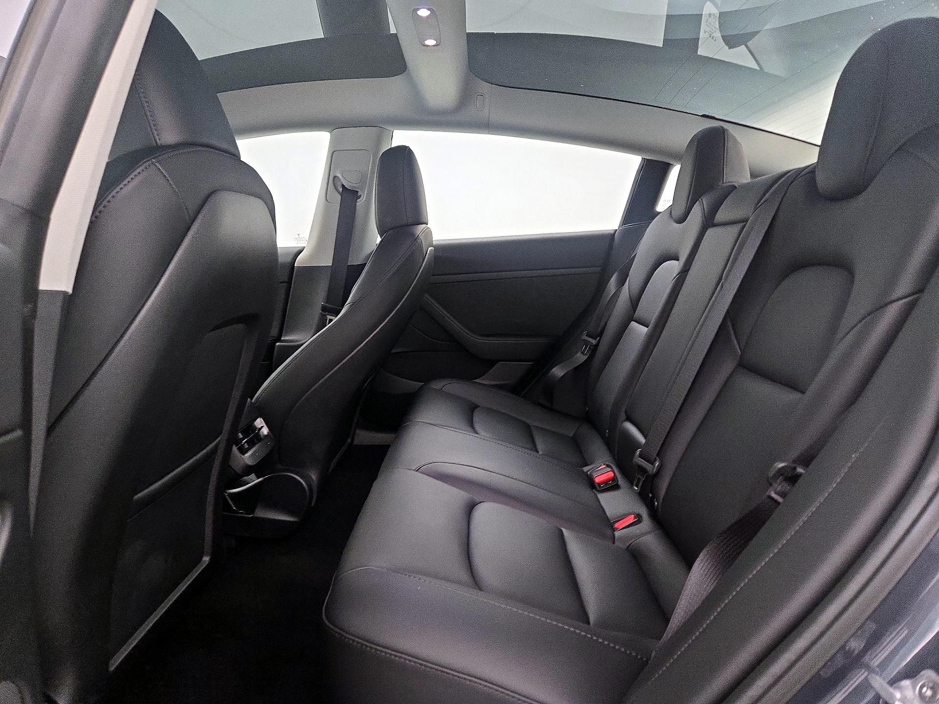 Thumbnail: 2023 Tesla Model 3 - 20