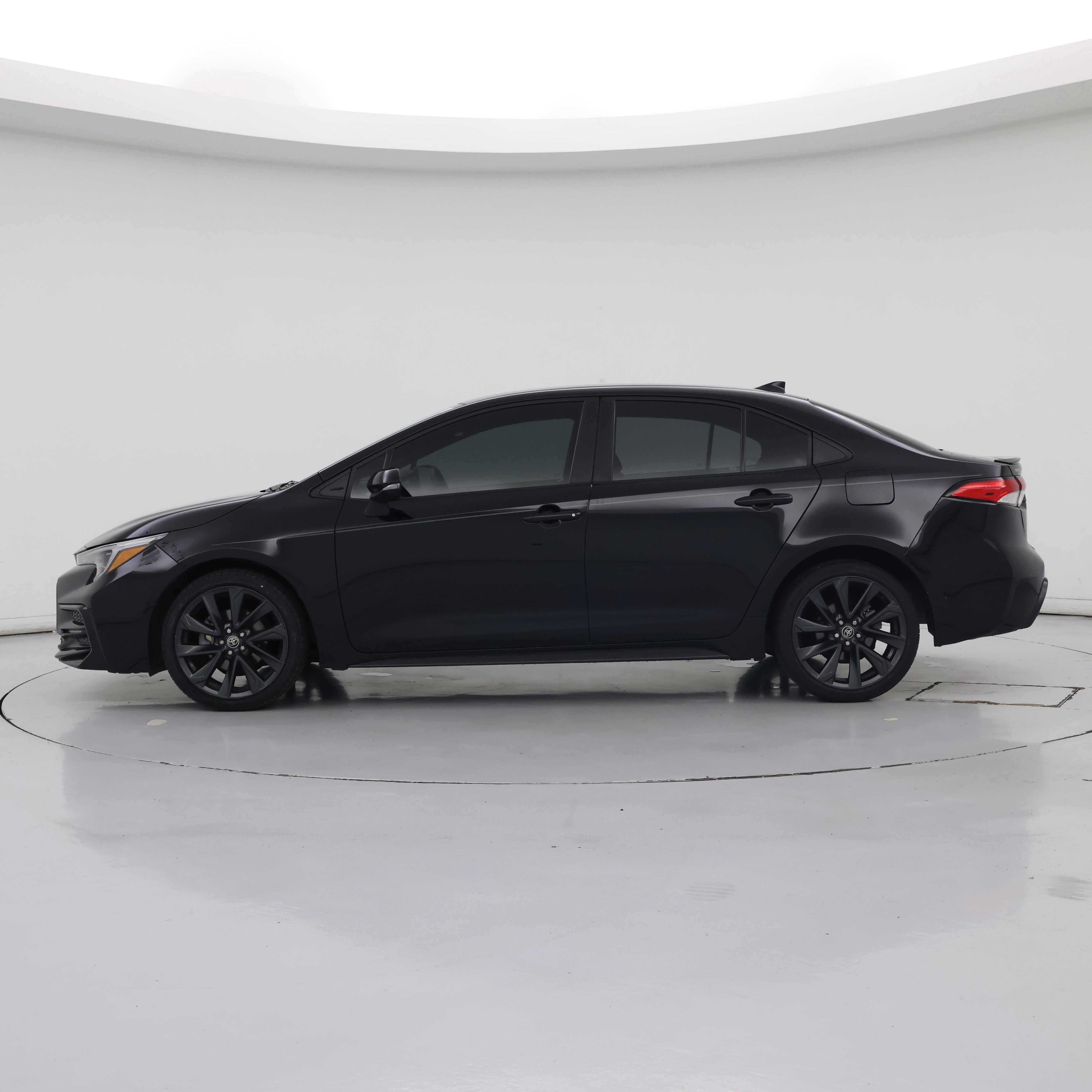Thumbnail: 2024 Toyota Corolla - 3