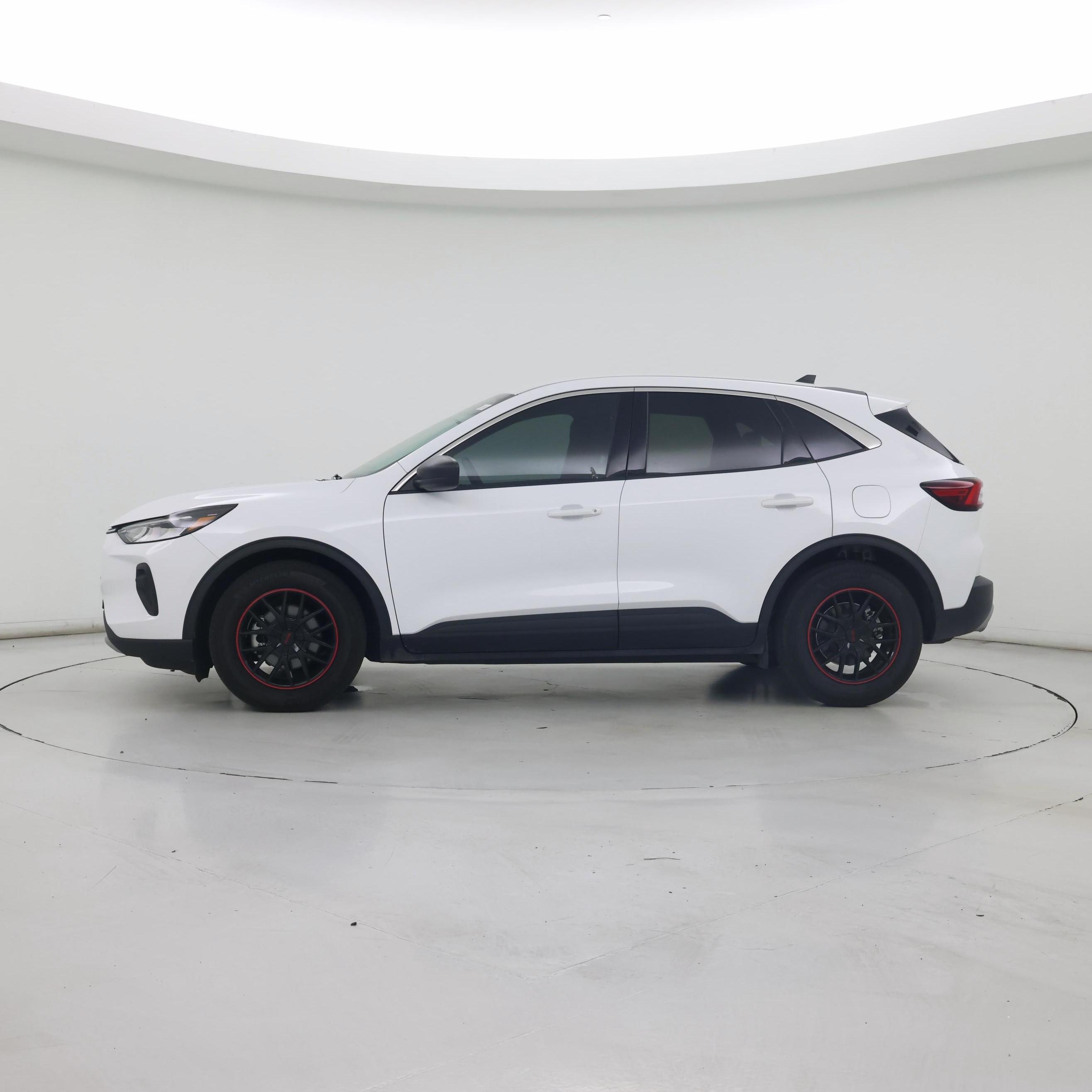 Thumbnail: 2024 Ford Escape - 3