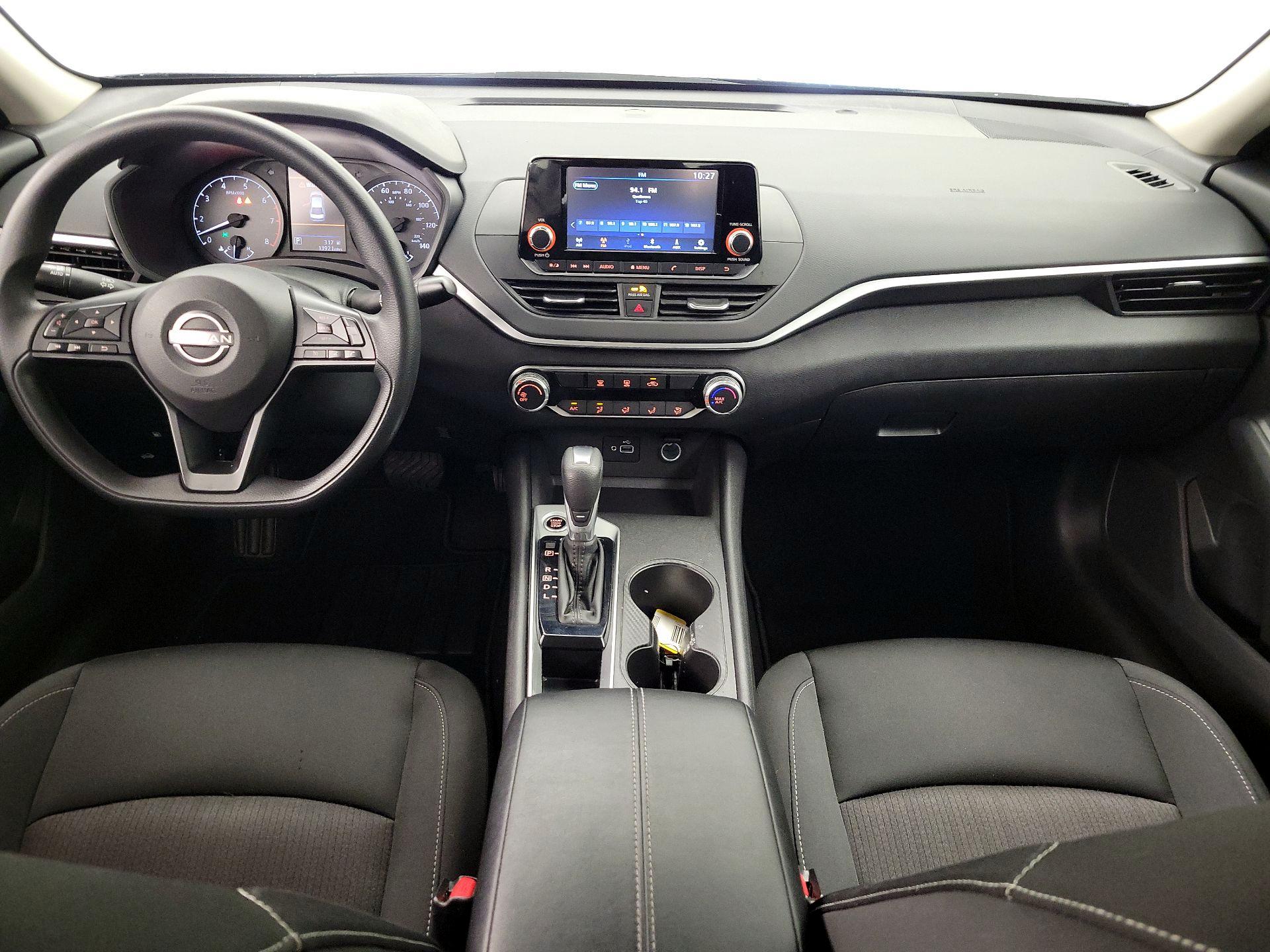 Thumbnail: 2024 Nissan Altima - 9