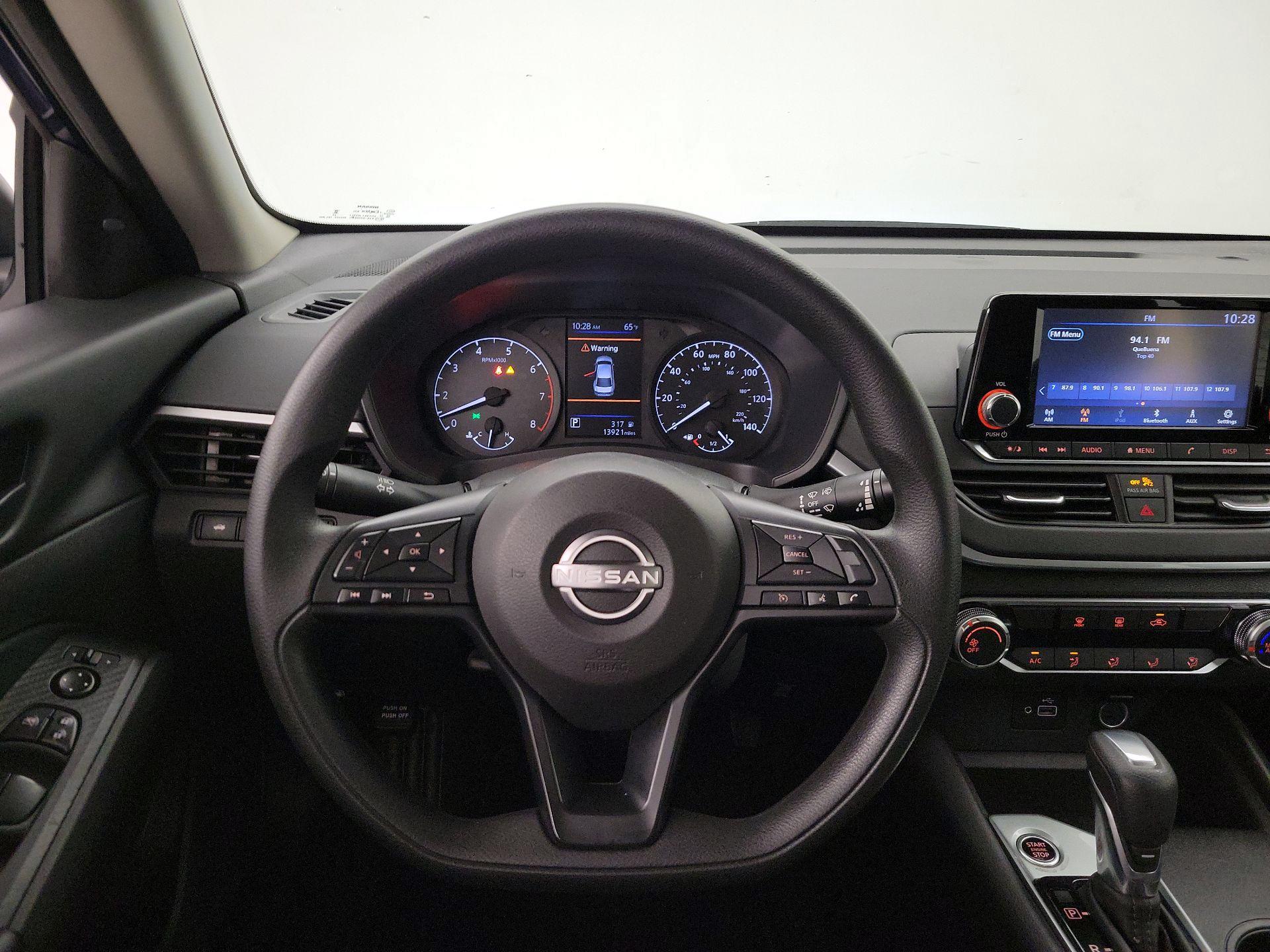 Thumbnail: 2024 Nissan Altima - 10