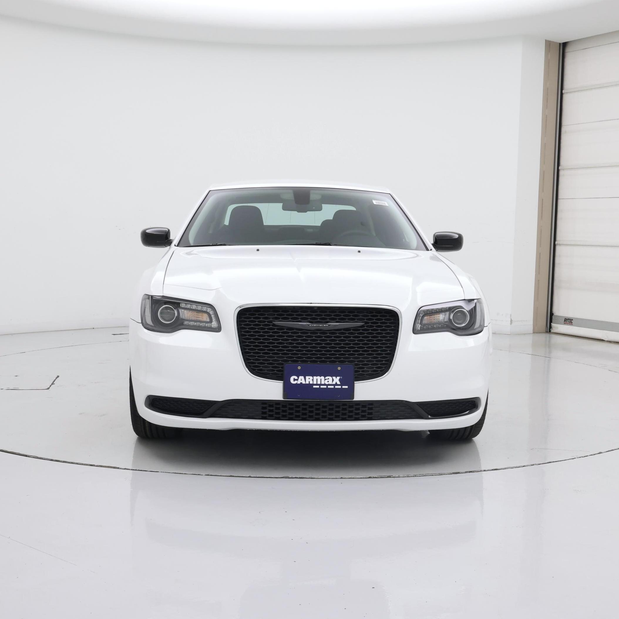 Thumbnail: 2022 Chrysler 300 - 5