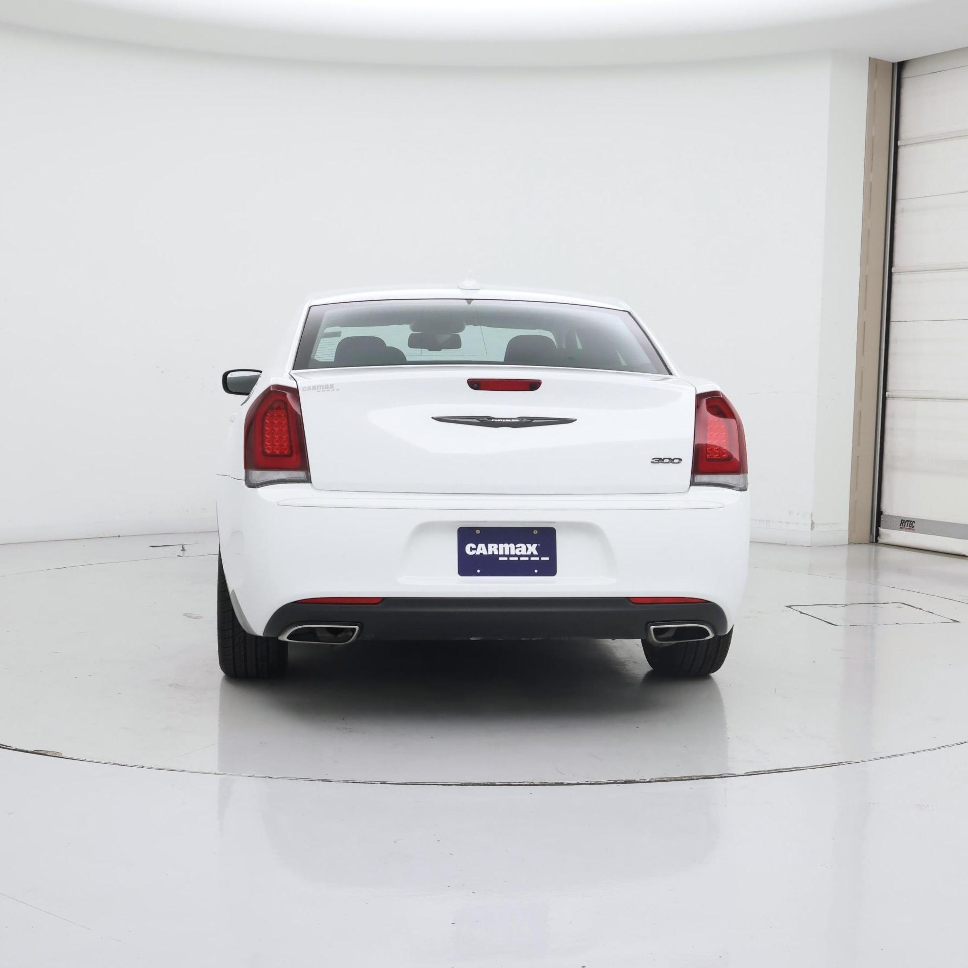 Thumbnail: 2022 Chrysler 300 - 6