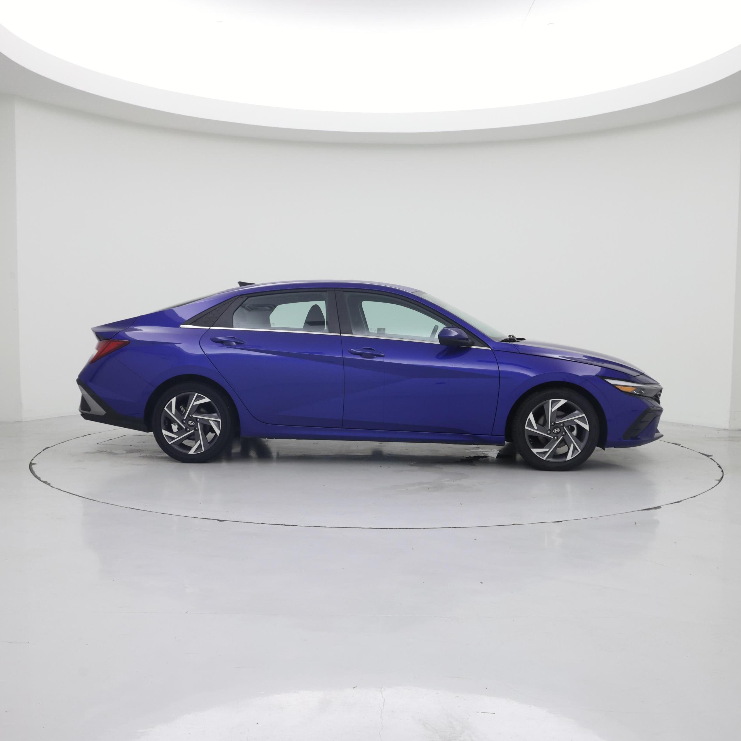 Thumbnail: 2025 Hyundai Elantra - 7