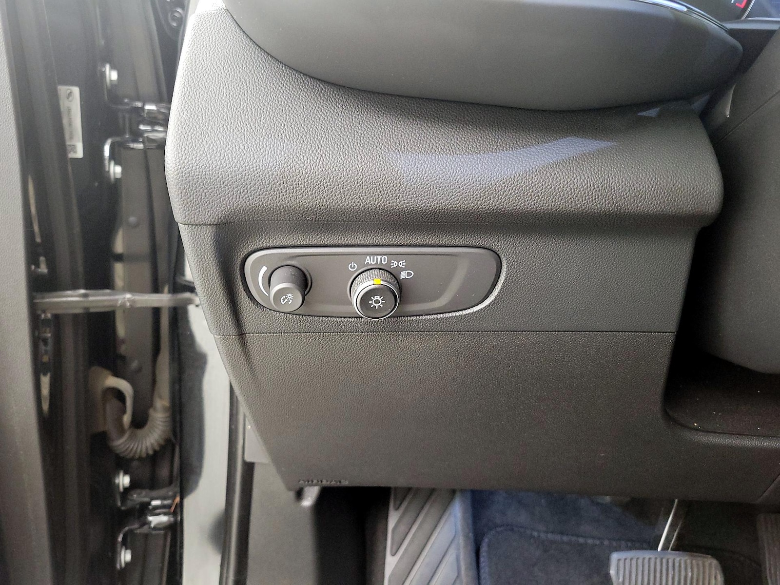 2022 Buick Envision Preferred - Photo 14
