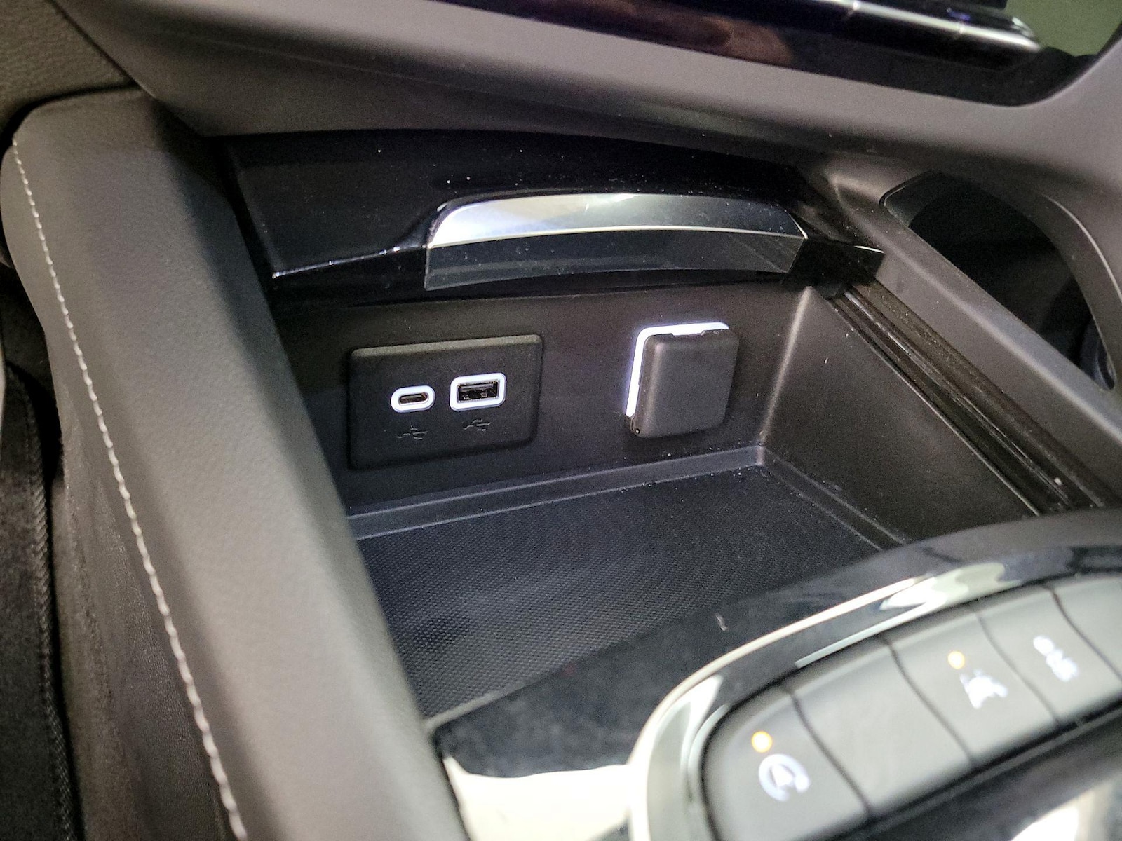 2022 Buick Envision Preferred - Photo 19