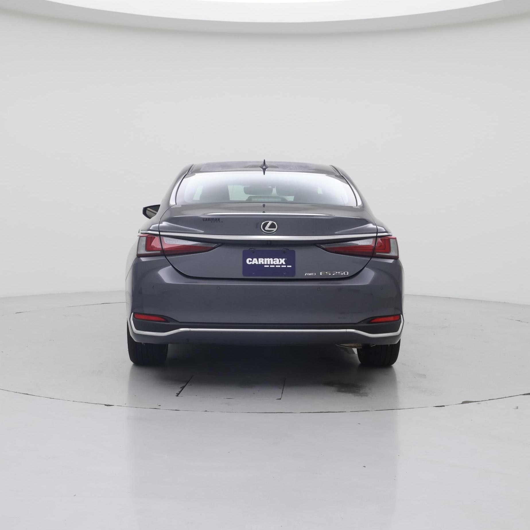 Thumbnail: 2024 Lexus ES - 6