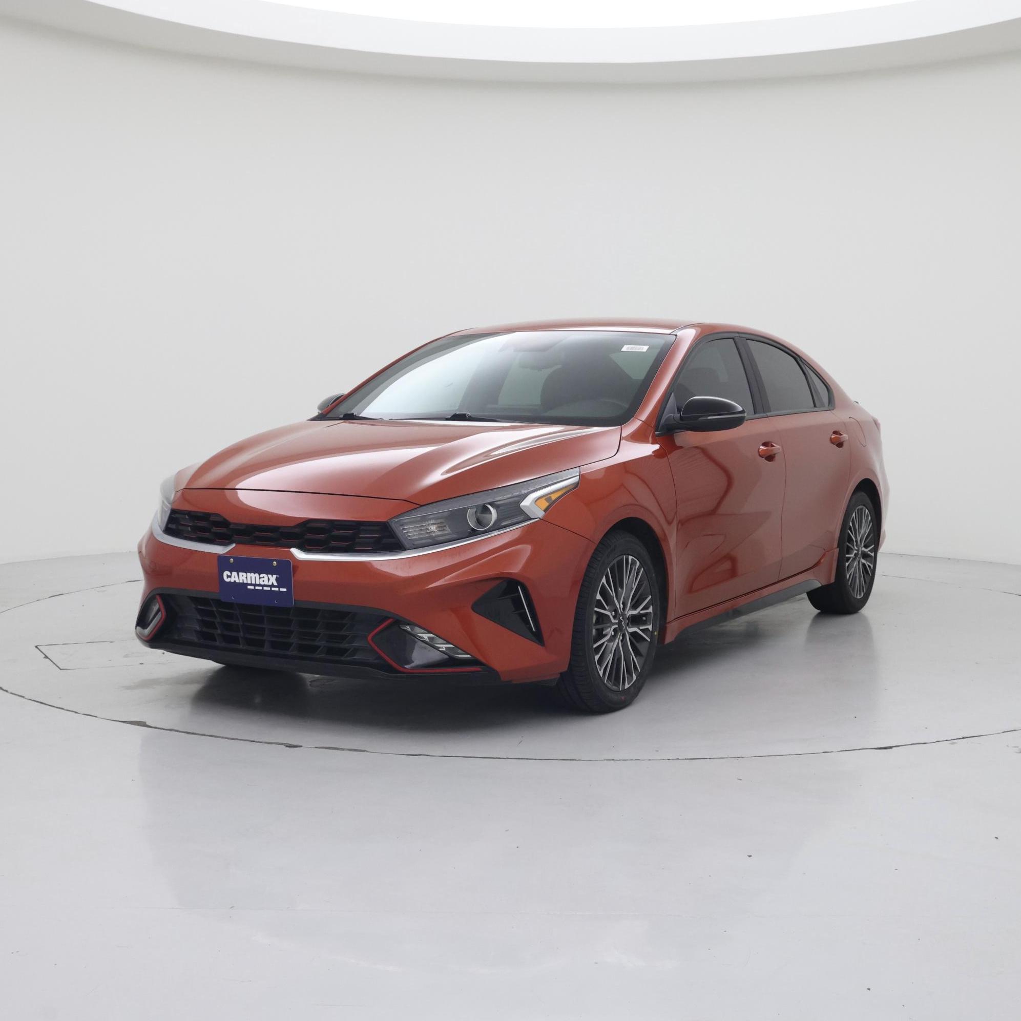 Thumbnail: 2022 Kia Forte - 4