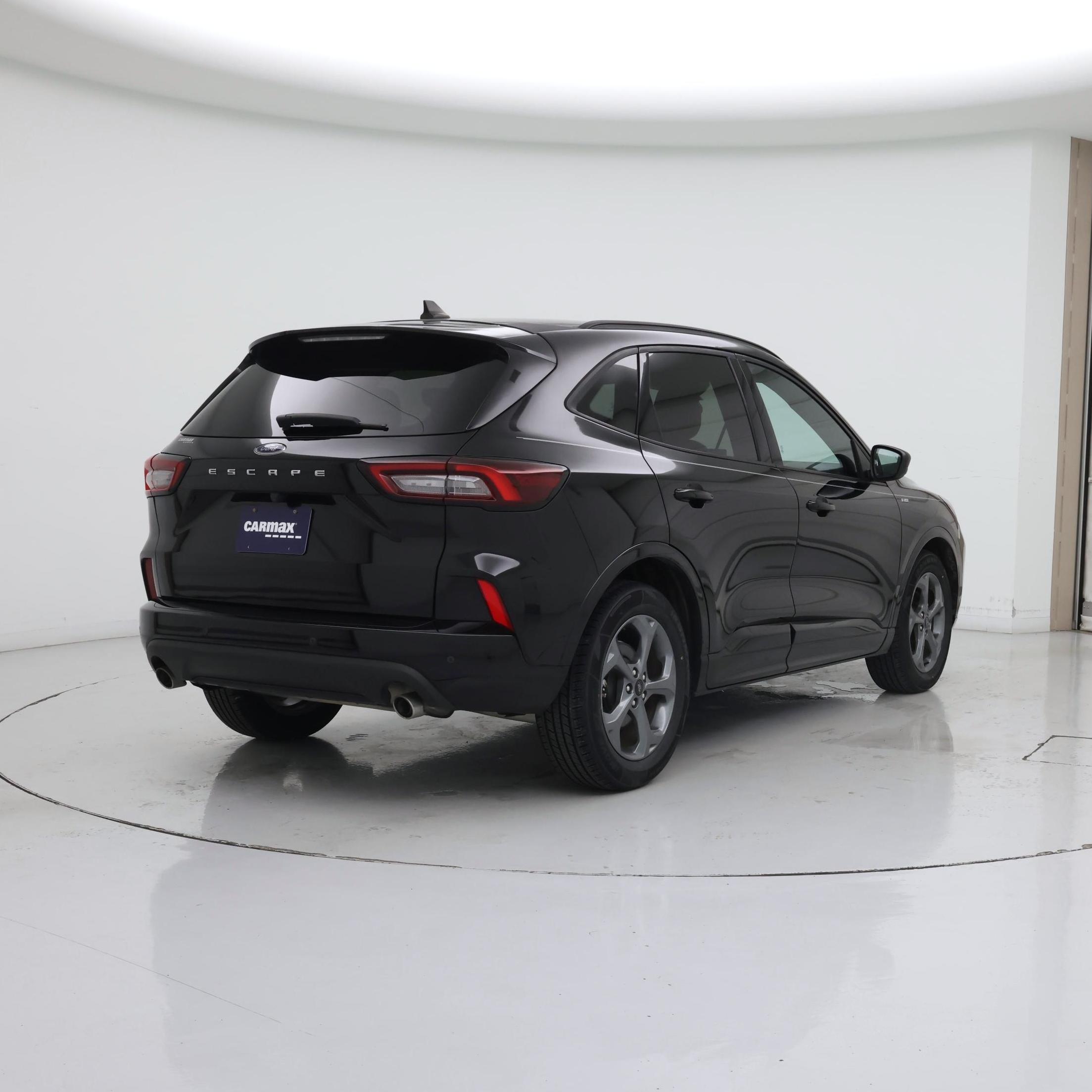 Thumbnail: 2023 Ford Escape - 8