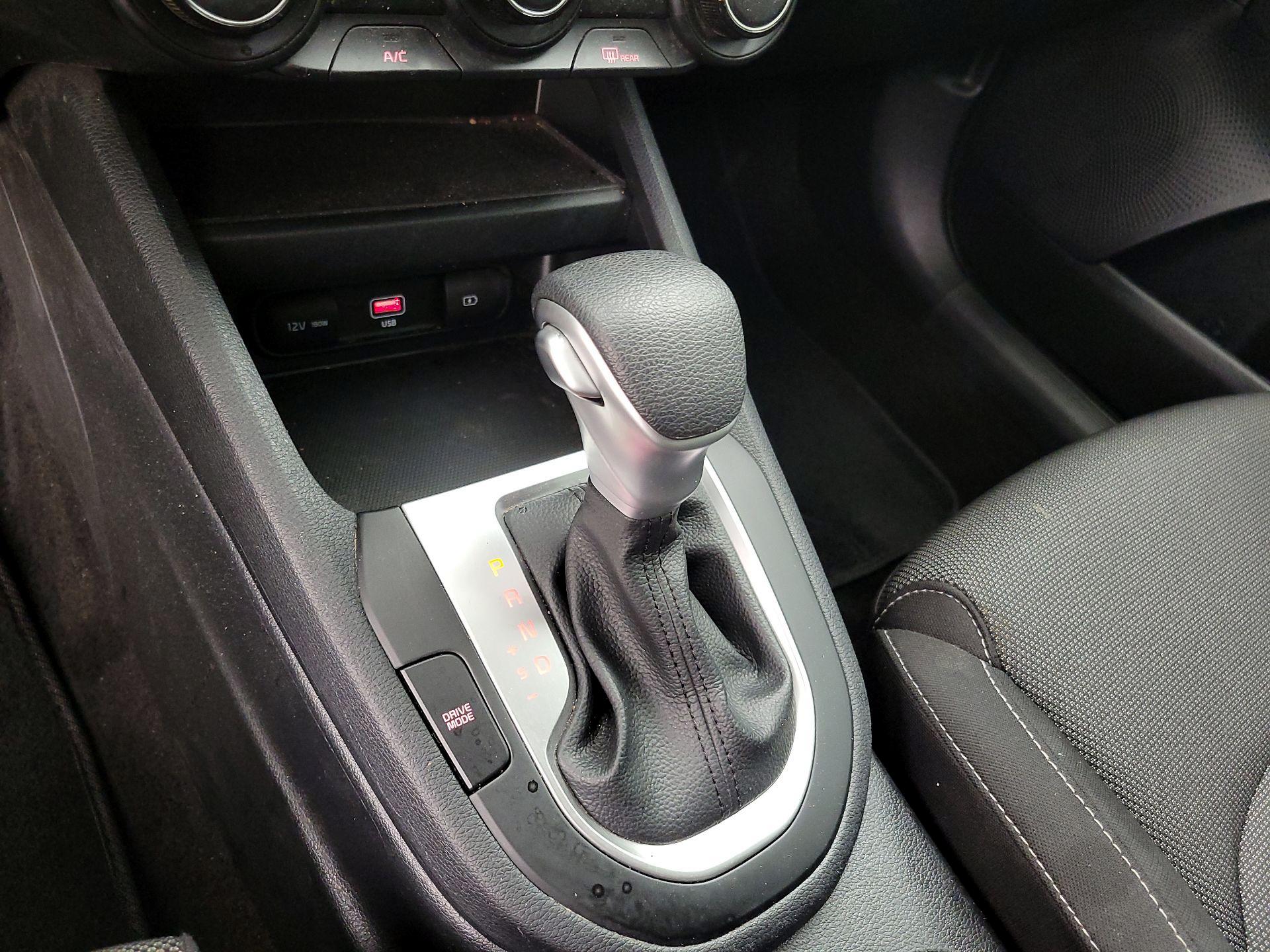 Thumbnail: 2024 Kia Forte - 17