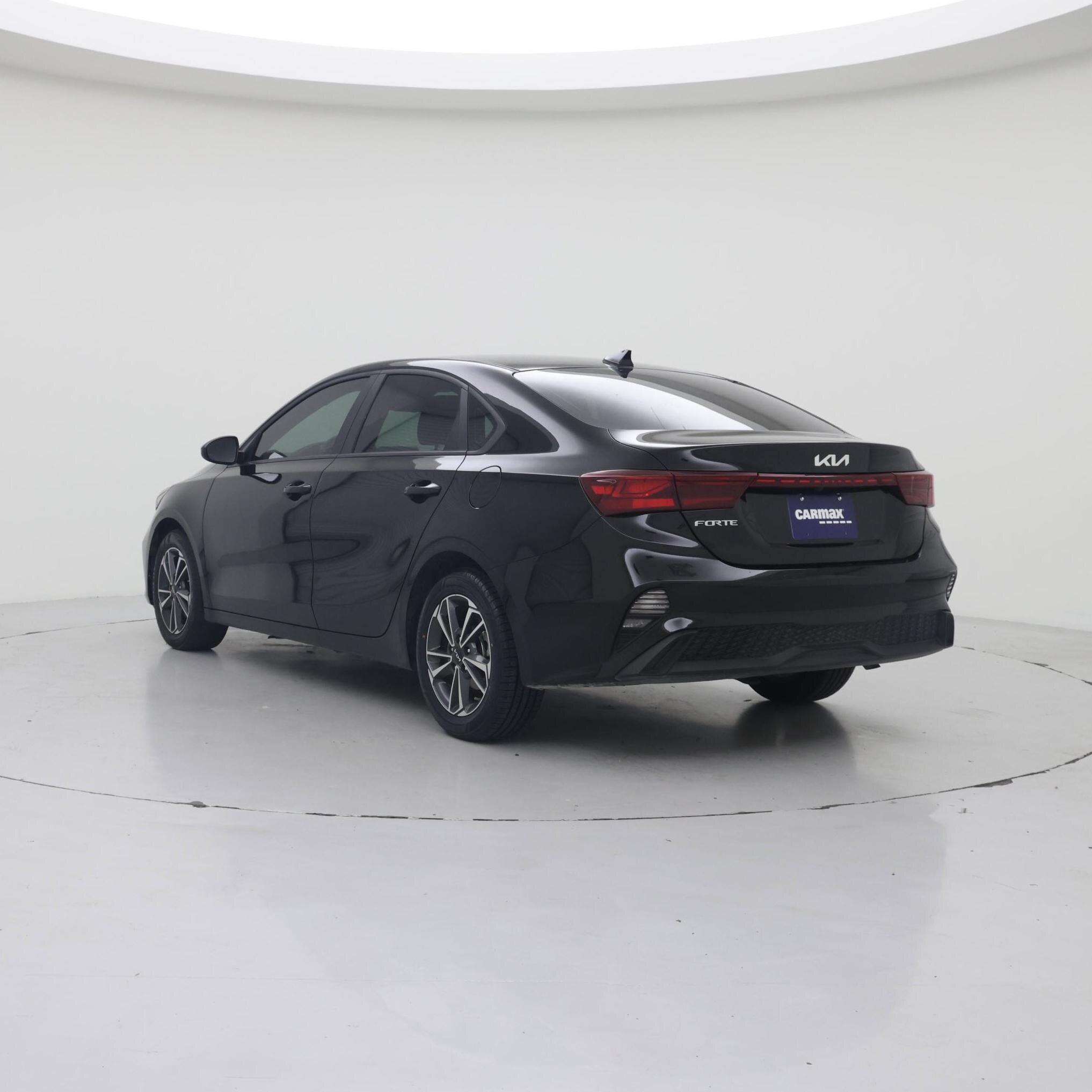 Thumbnail: 2024 Kia Forte - 2