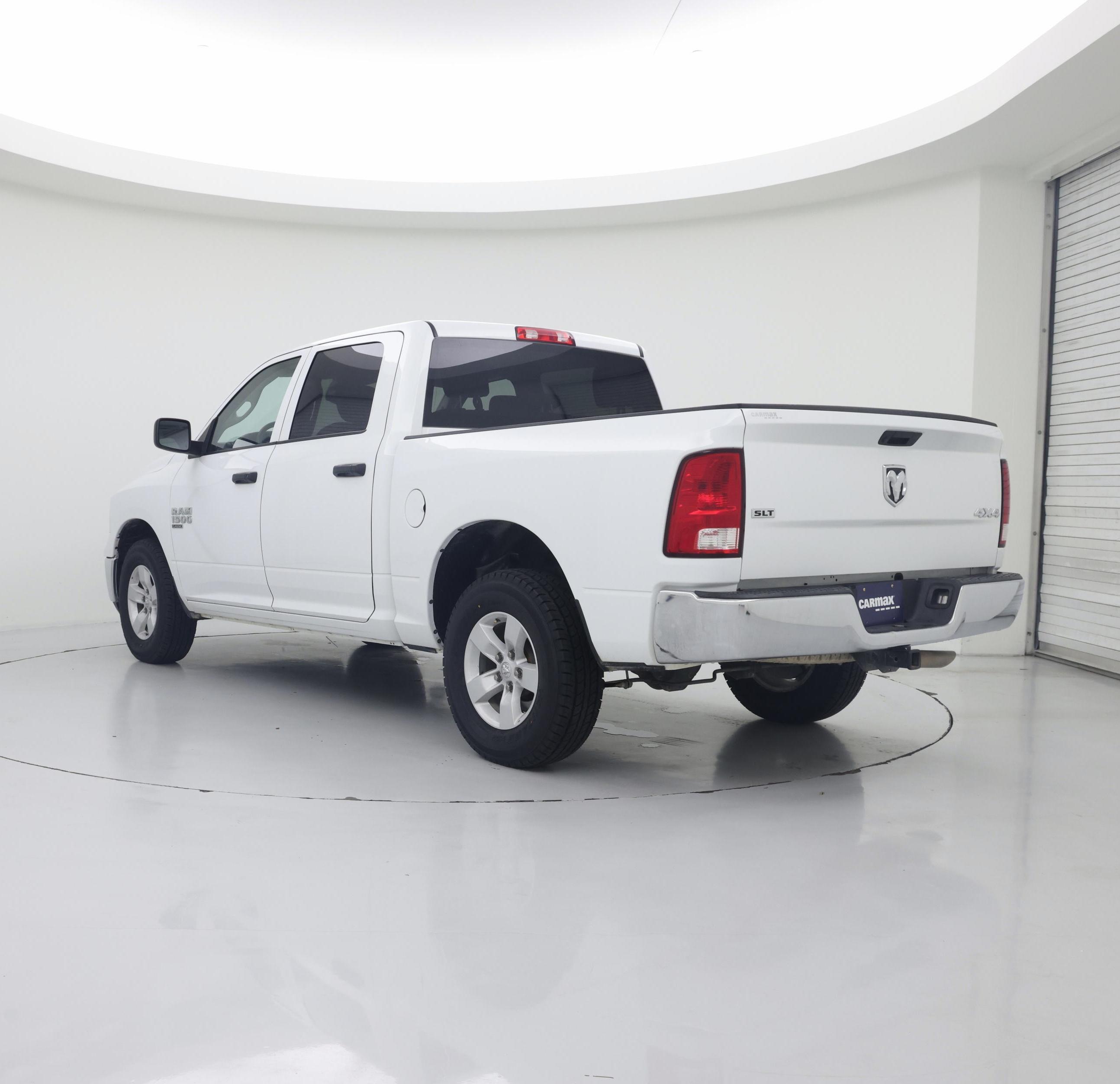 Thumbnail: 2023 RAM 1500 Classic - 2