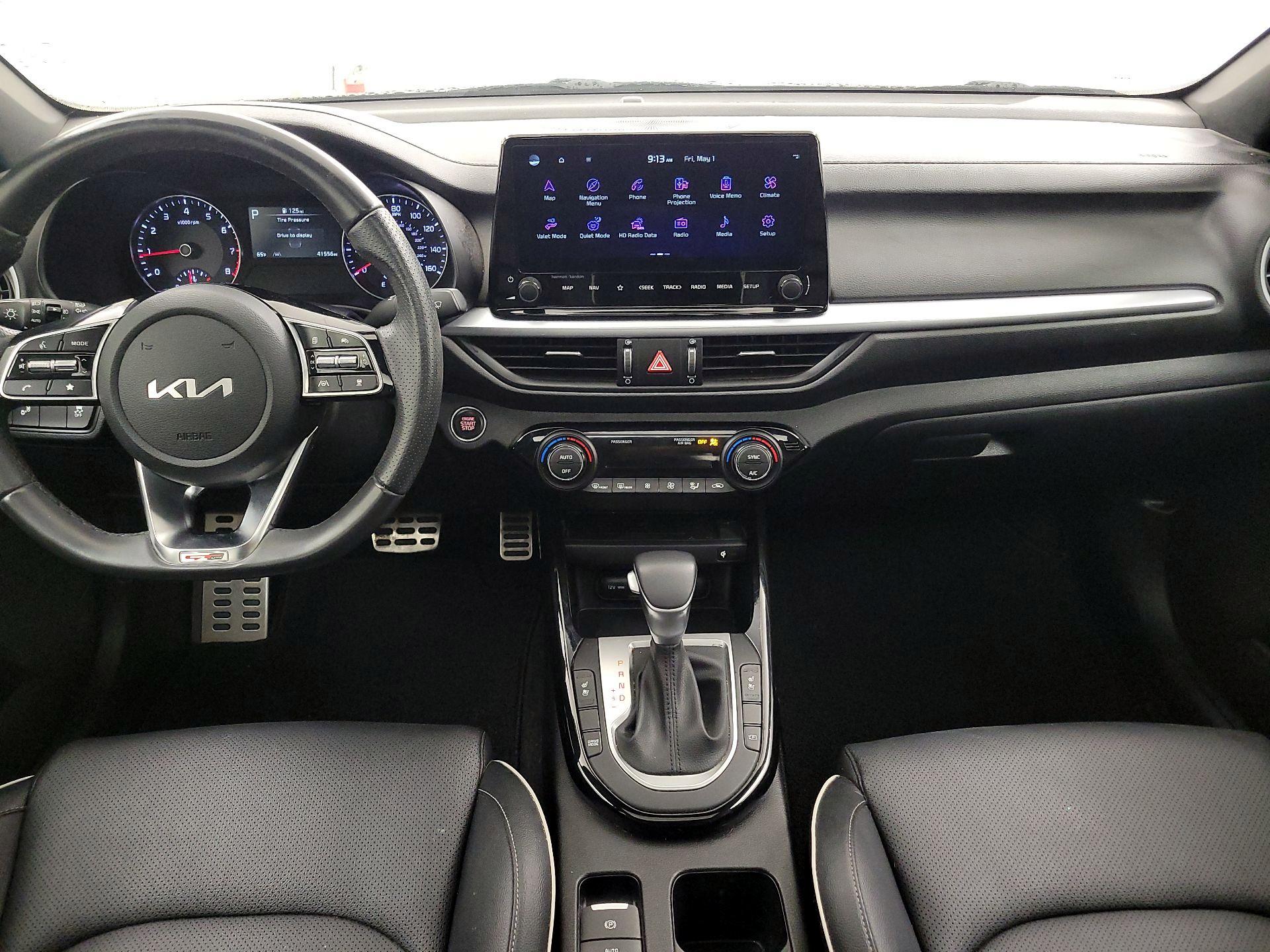 Thumbnail: 2024 Kia Forte - 9