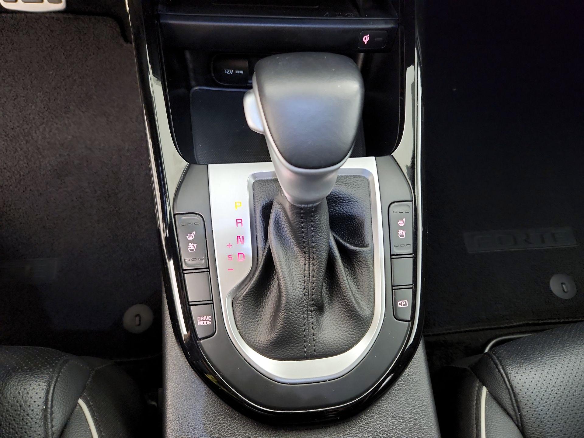 Thumbnail: 2023 Kia Forte - 18