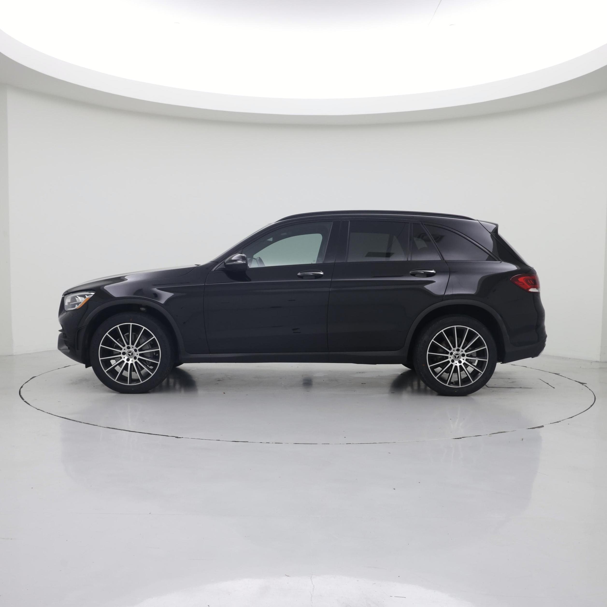 Thumbnail: 2021 Mercedes-Benz GLC - 3