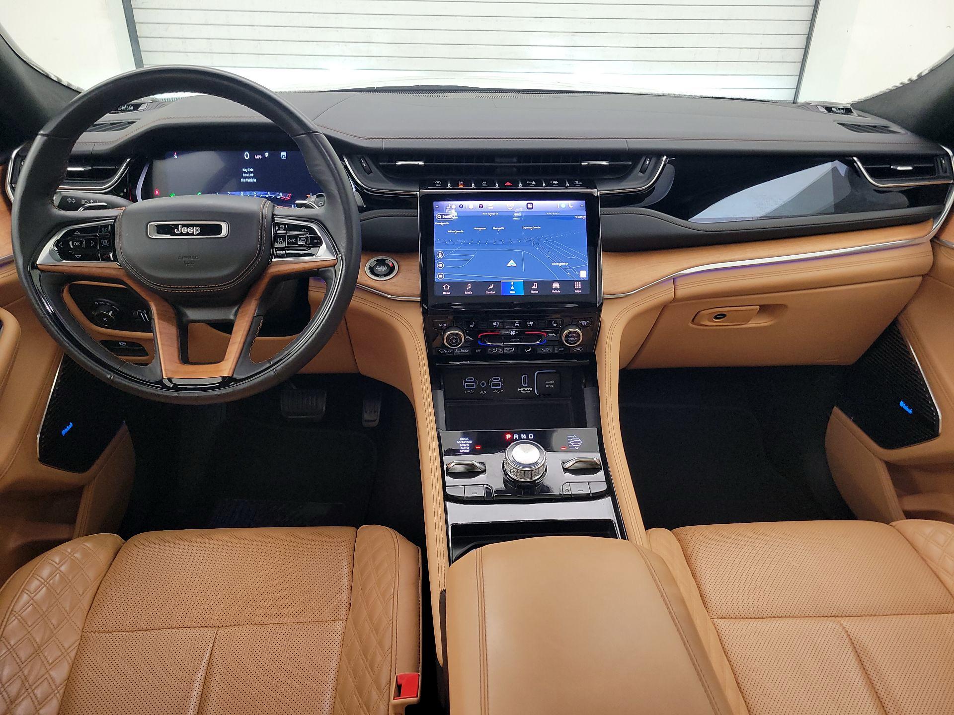 Thumbnail: 2023 Jeep Grand Cherokee L - 9