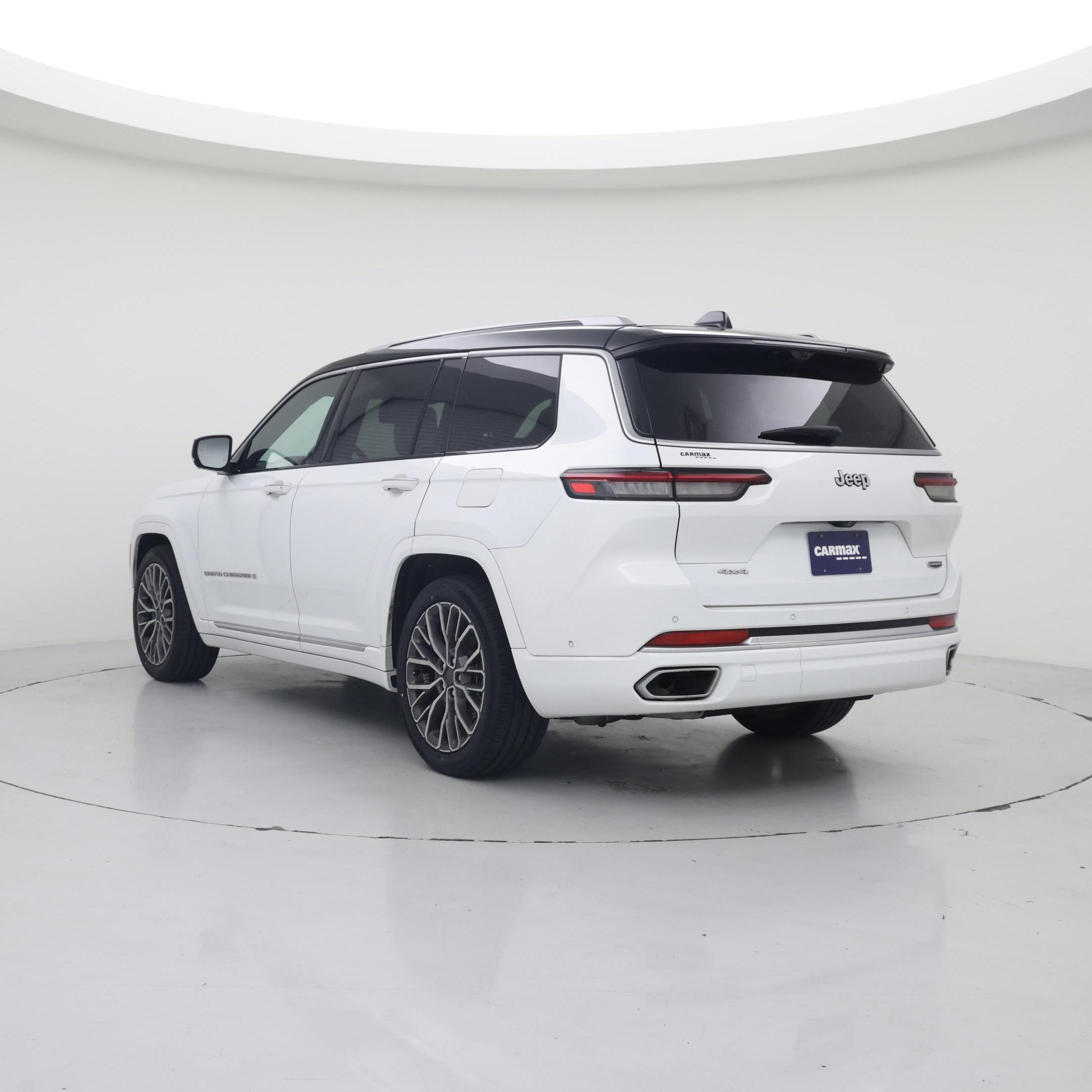 Thumbnail: 2023 Jeep Grand Cherokee L - 2