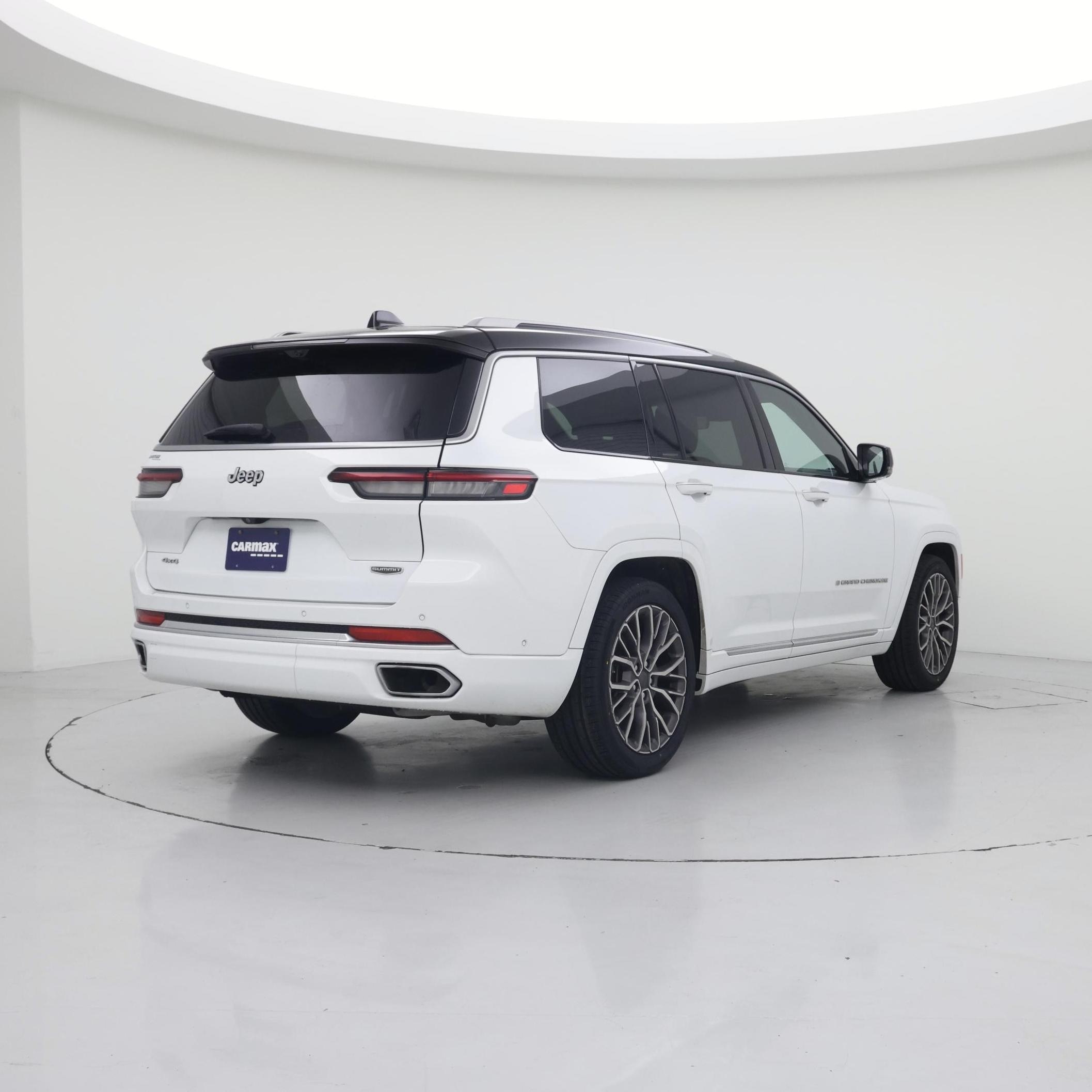 Thumbnail: 2023 Jeep Grand Cherokee L - 8