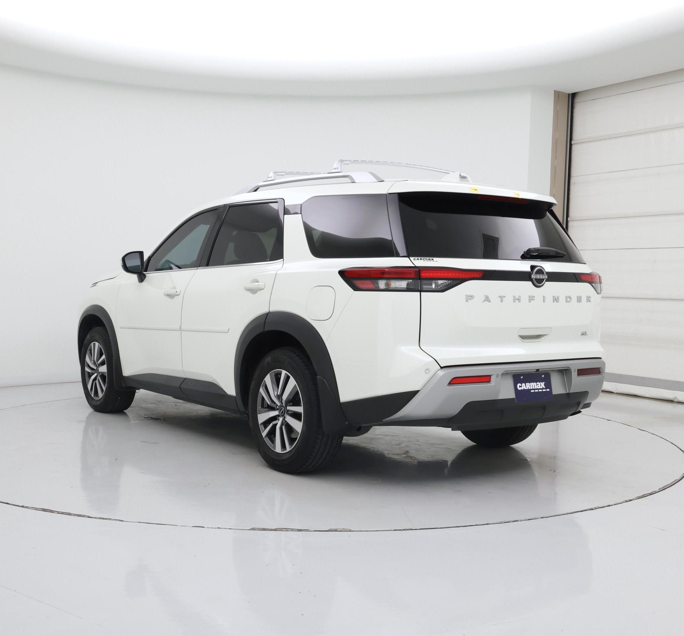 Thumbnail: 2023 Nissan Pathfinder - 2