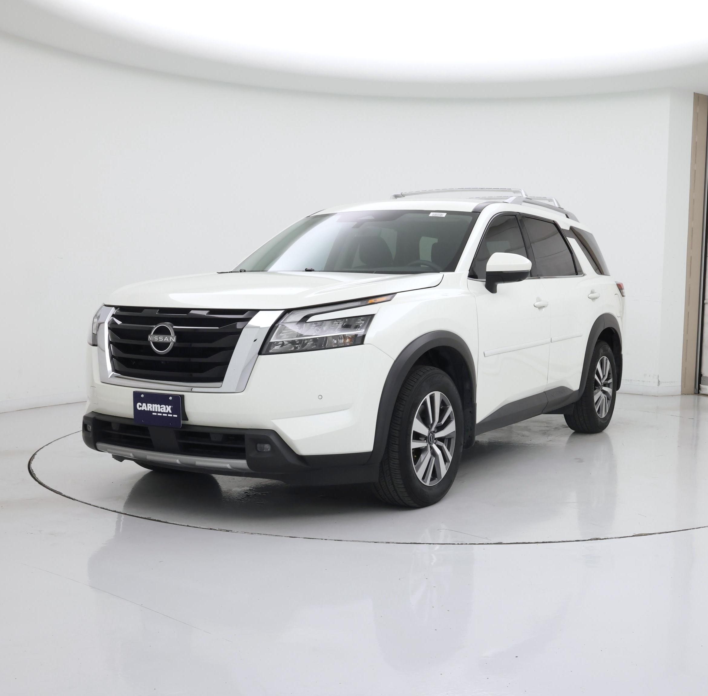 Thumbnail: 2023 Nissan Pathfinder - 4