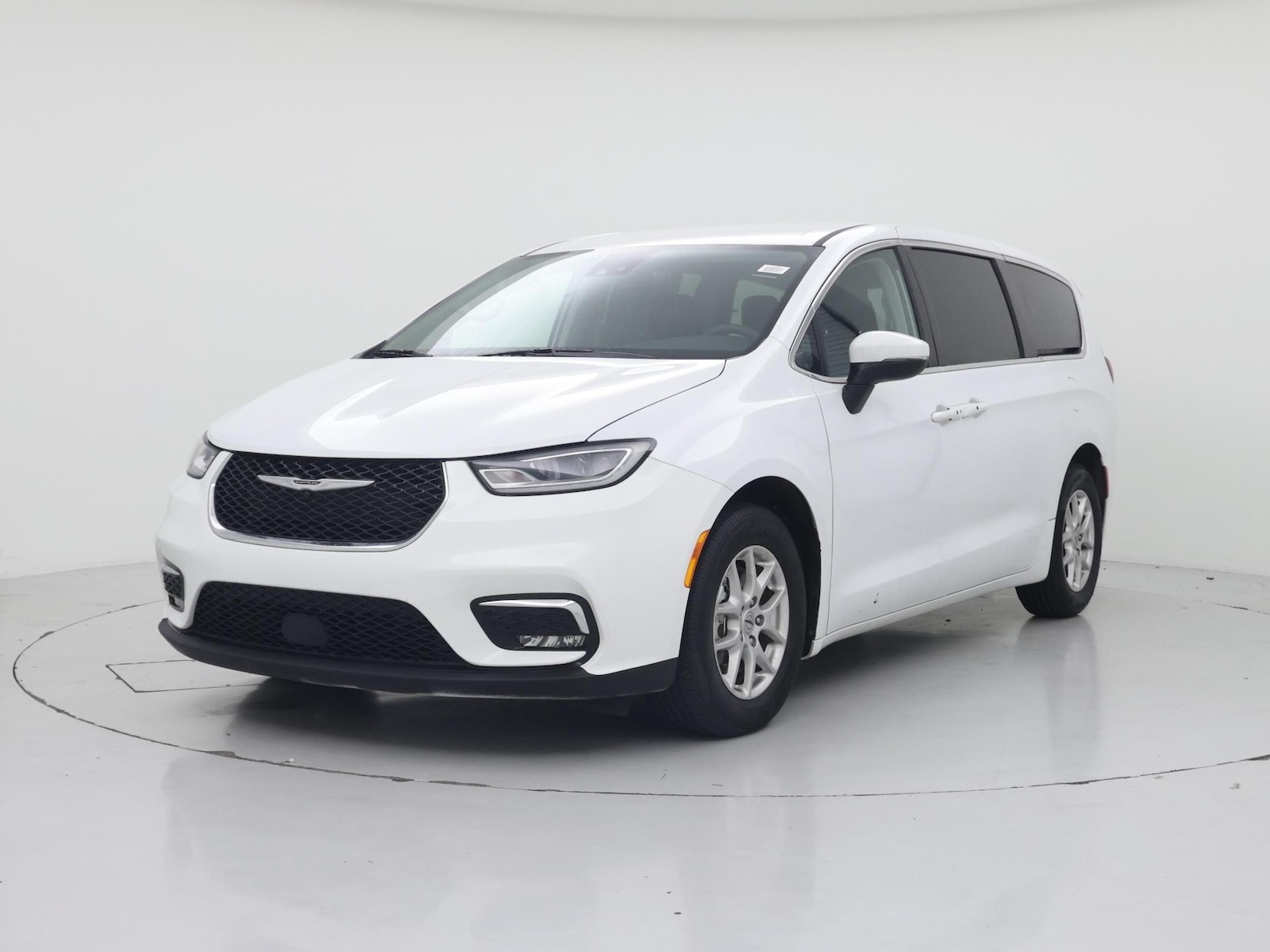2023 Chrysler Pacifica Touring L - Photo 5