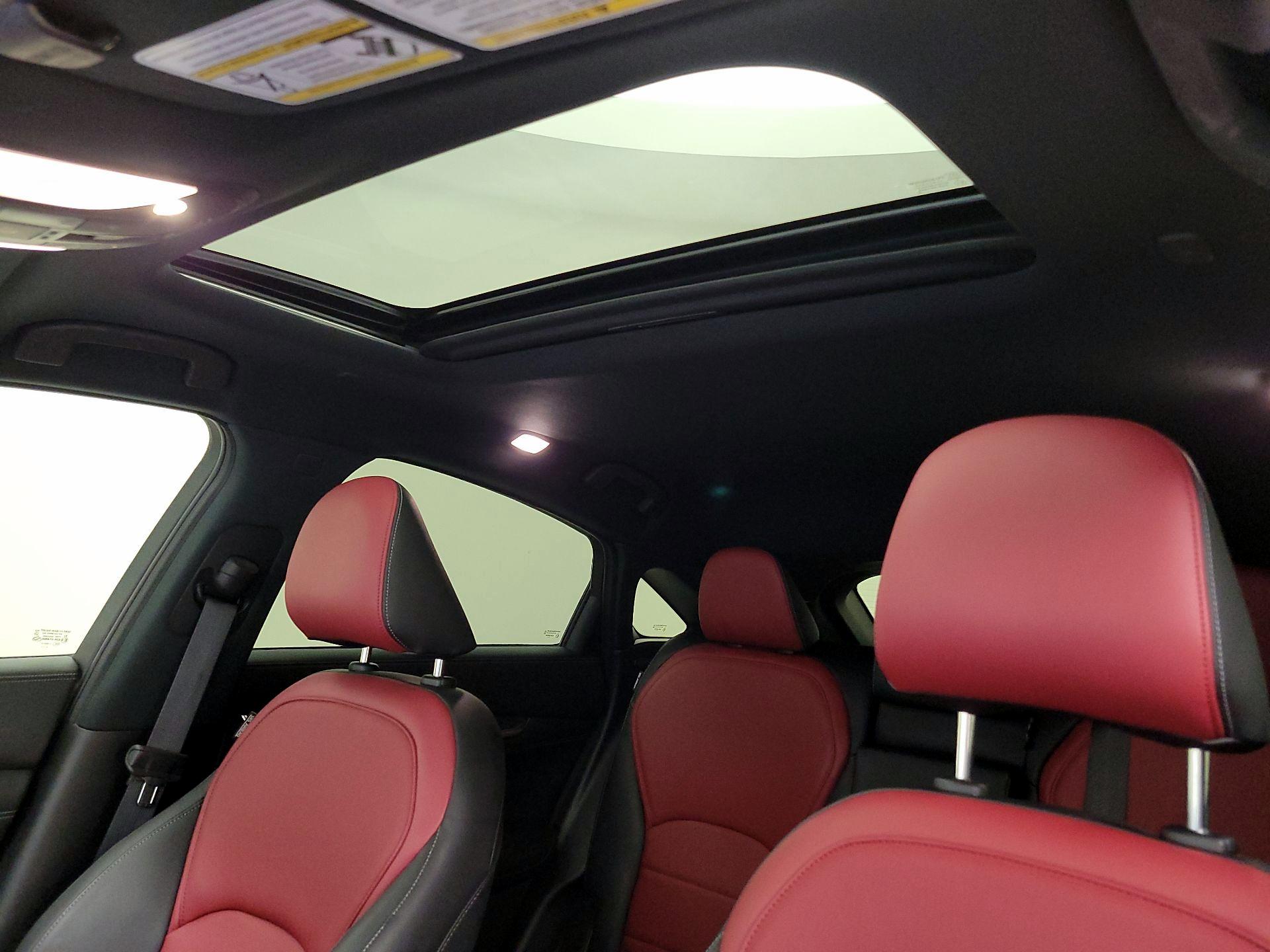 Thumbnail: 2023 INFINITI QX55 - 20