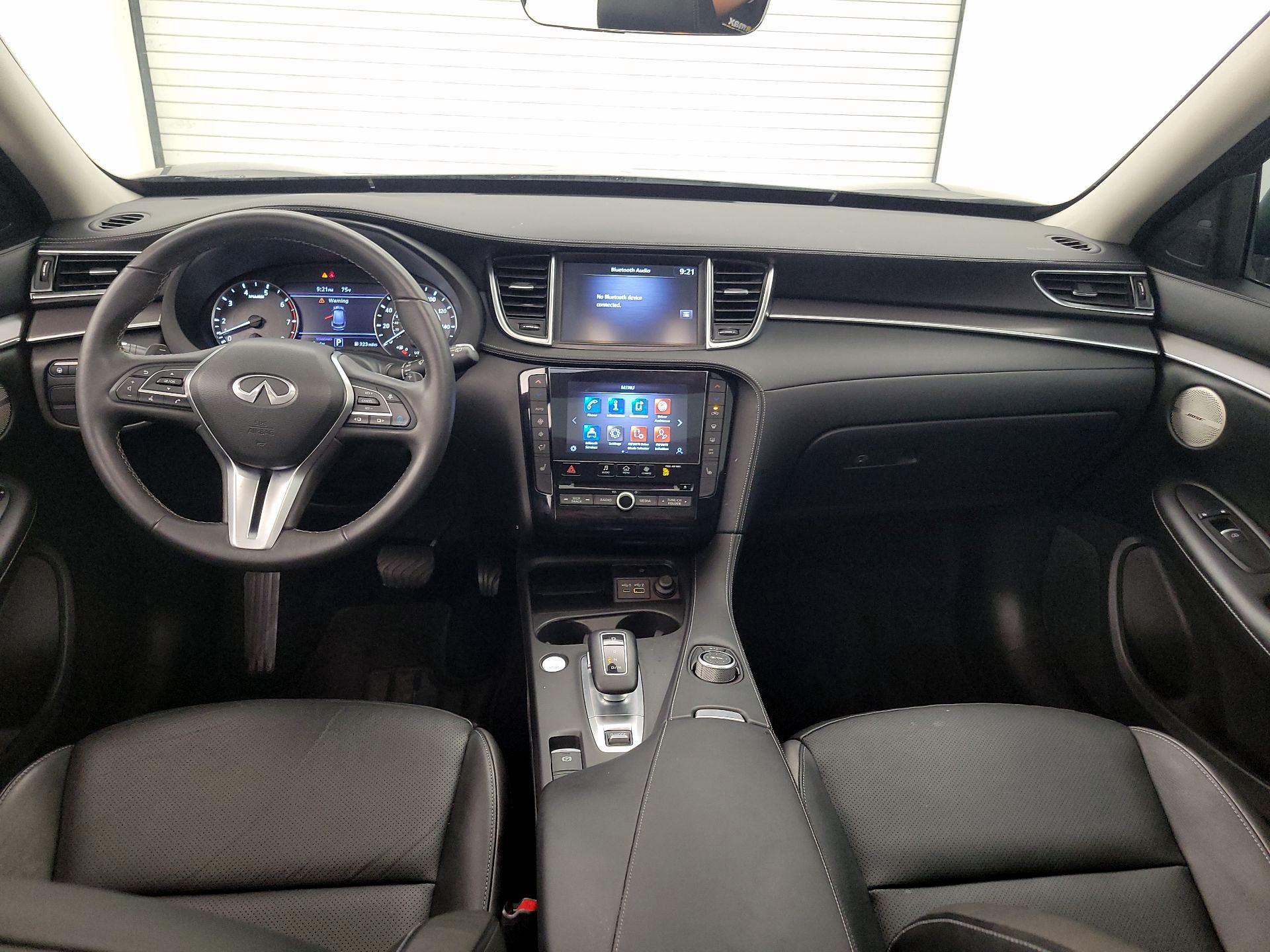 Thumbnail: 2023 INFINITI QX50 - 9