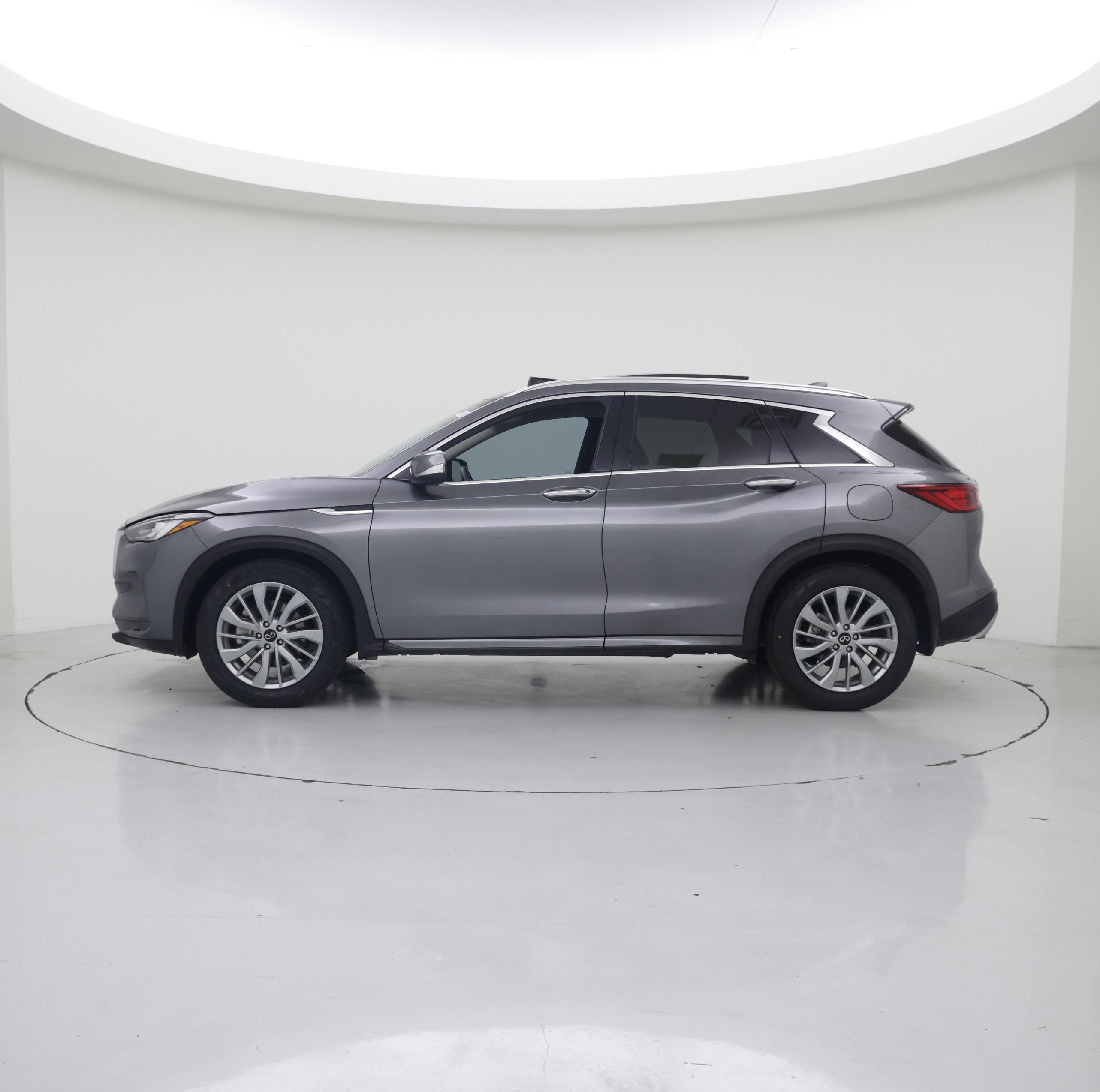 Thumbnail: 2023 INFINITI QX50 - 3