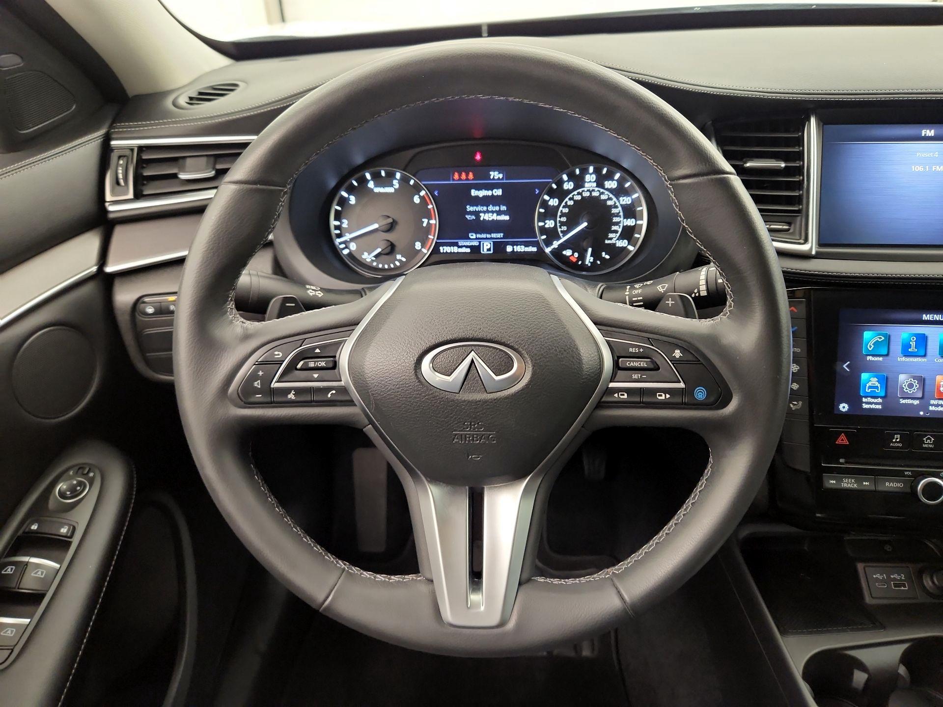 Thumbnail: 2023 INFINITI QX50 - 10
