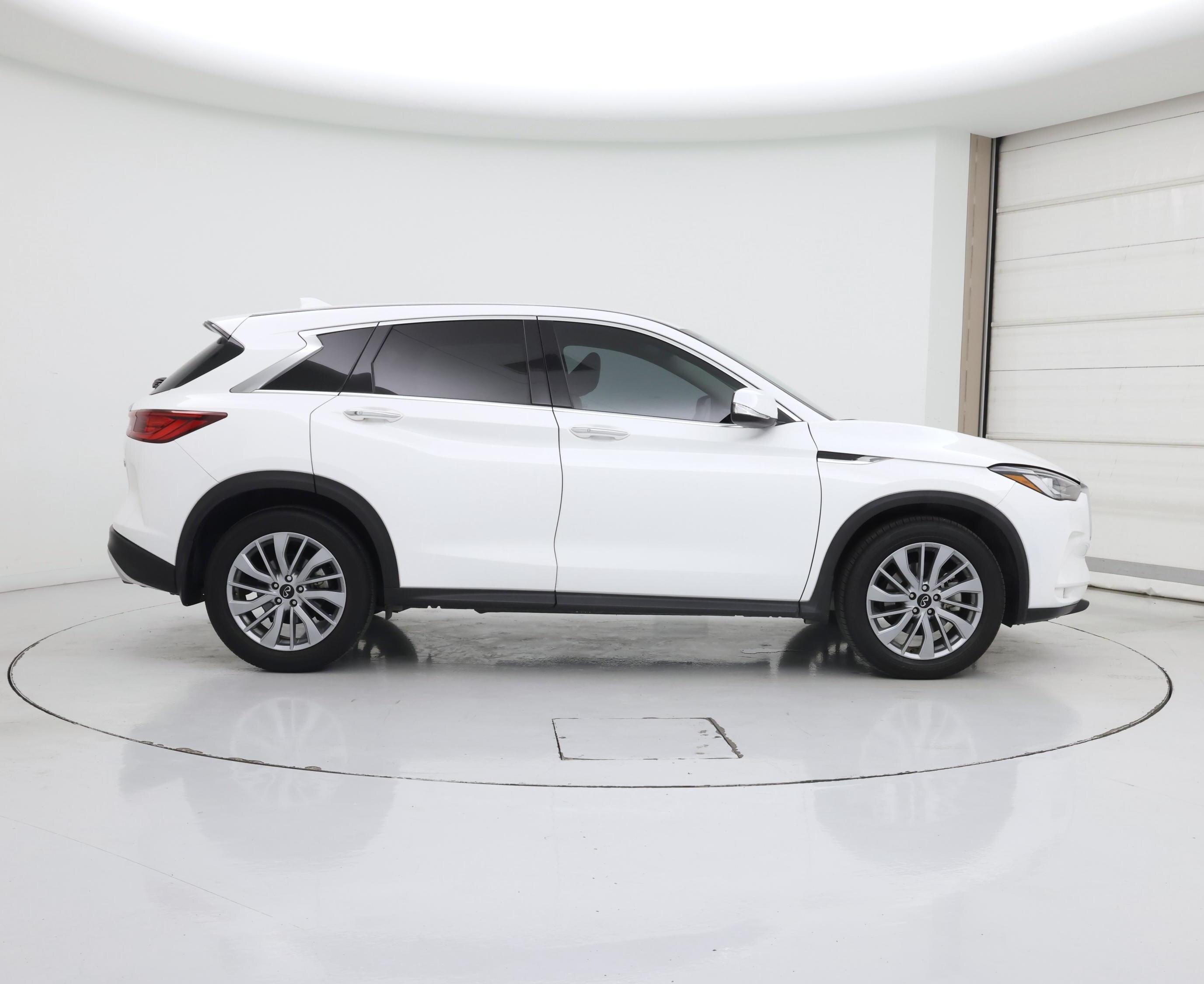 Thumbnail: 2023 INFINITI QX50 - 7
