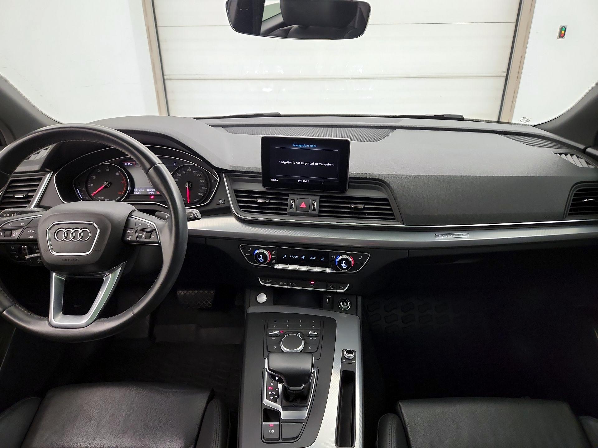 Thumbnail: 2020 Audi Q5 - 9