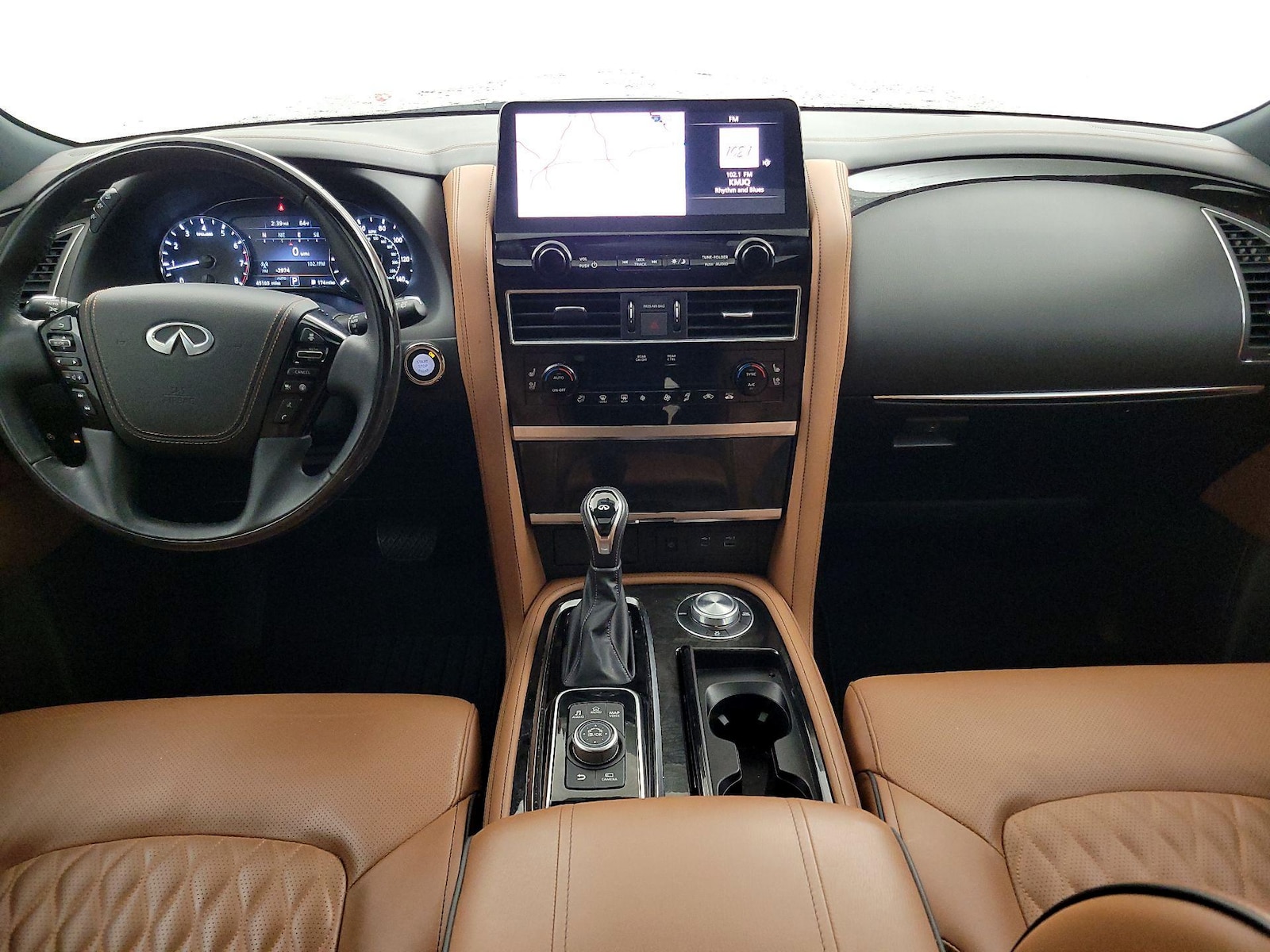 2023 INFINITI QX80 Sensory 4WD - Photo 10