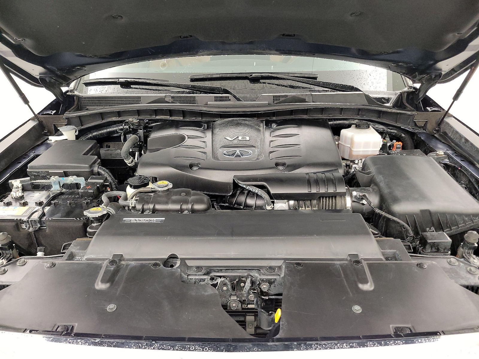 2023 INFINITI QX80 Sensory 4WD - Photo 24