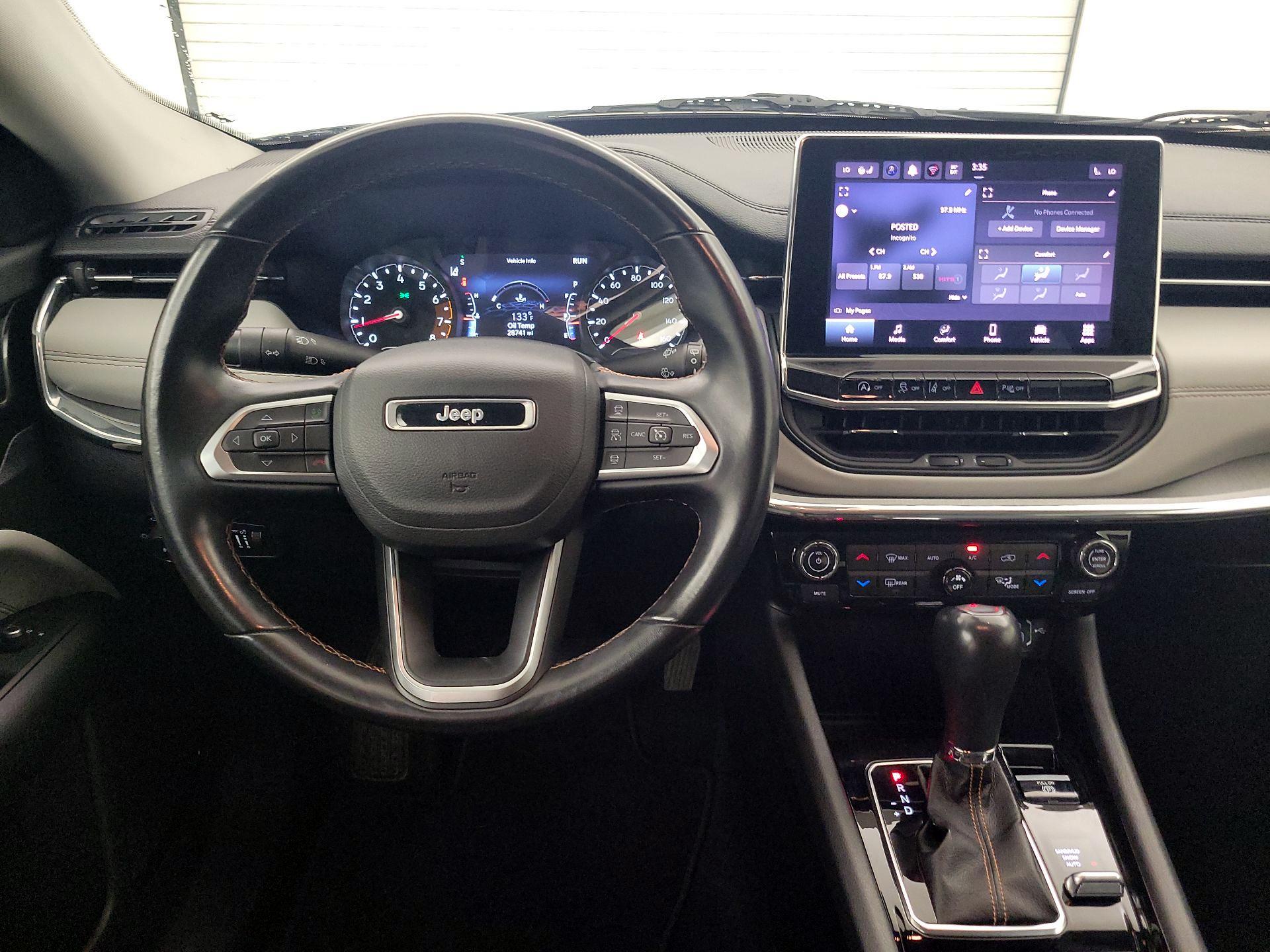 Thumbnail: 2022 Jeep Compass - 10
