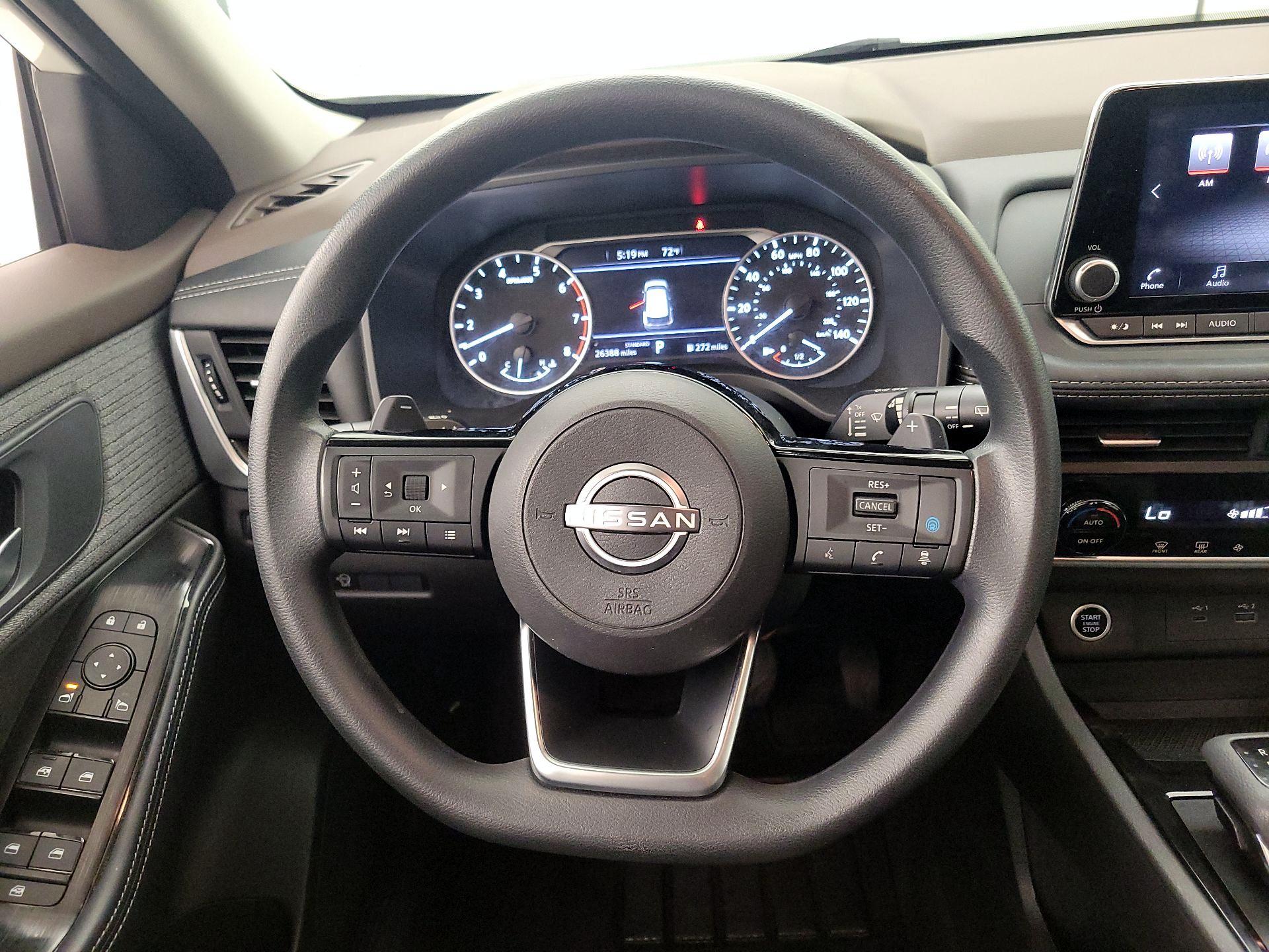 Thumbnail: 2023 Nissan Rogue - 10