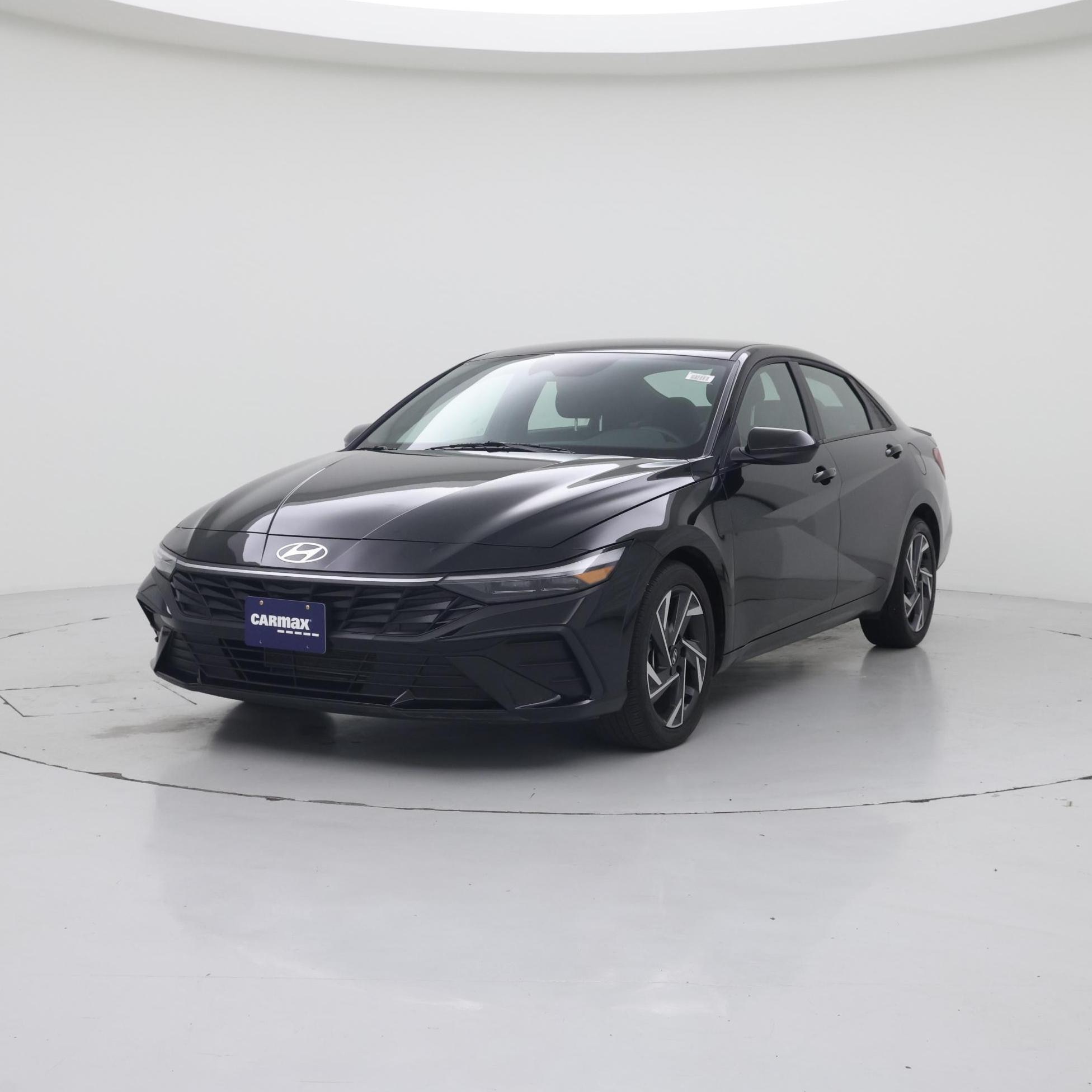 Thumbnail: 2025 Hyundai Elantra - 4