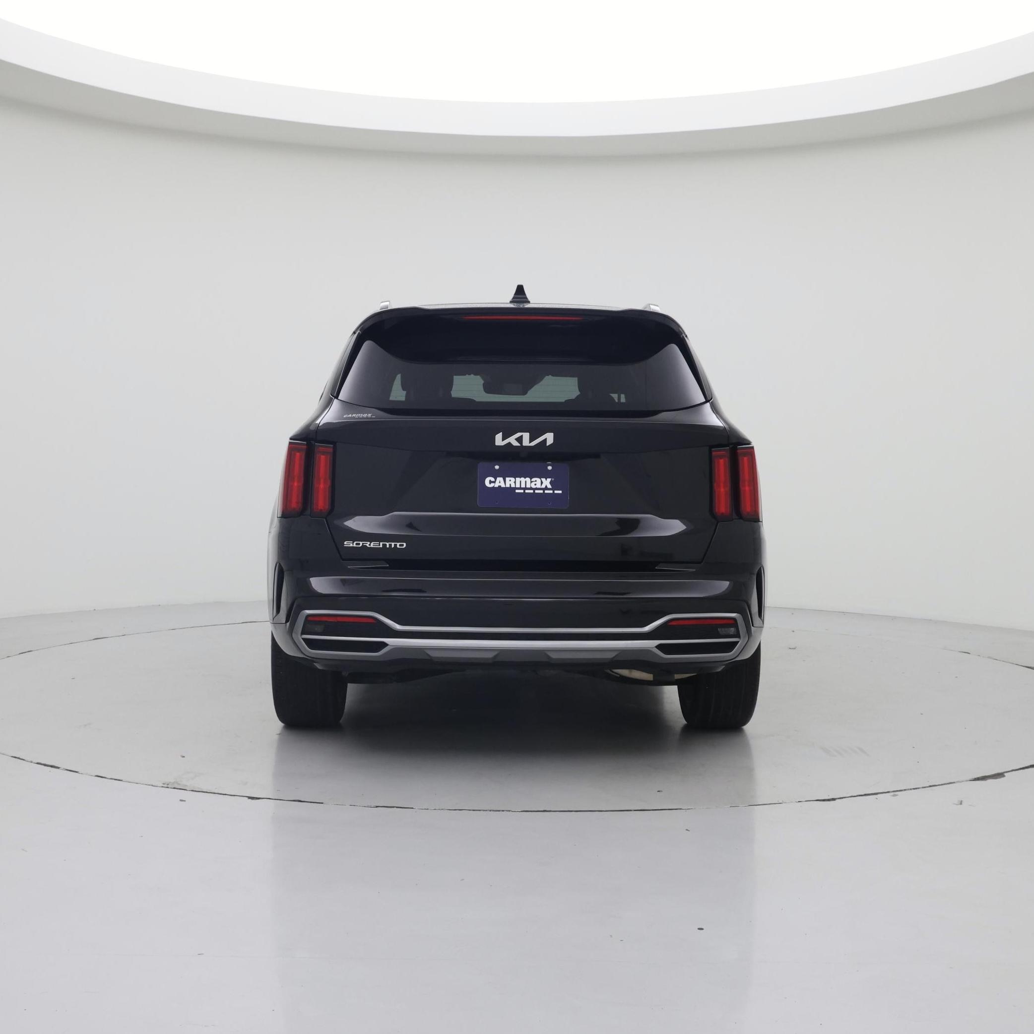 Thumbnail: 2023 Kia Sorento - 6