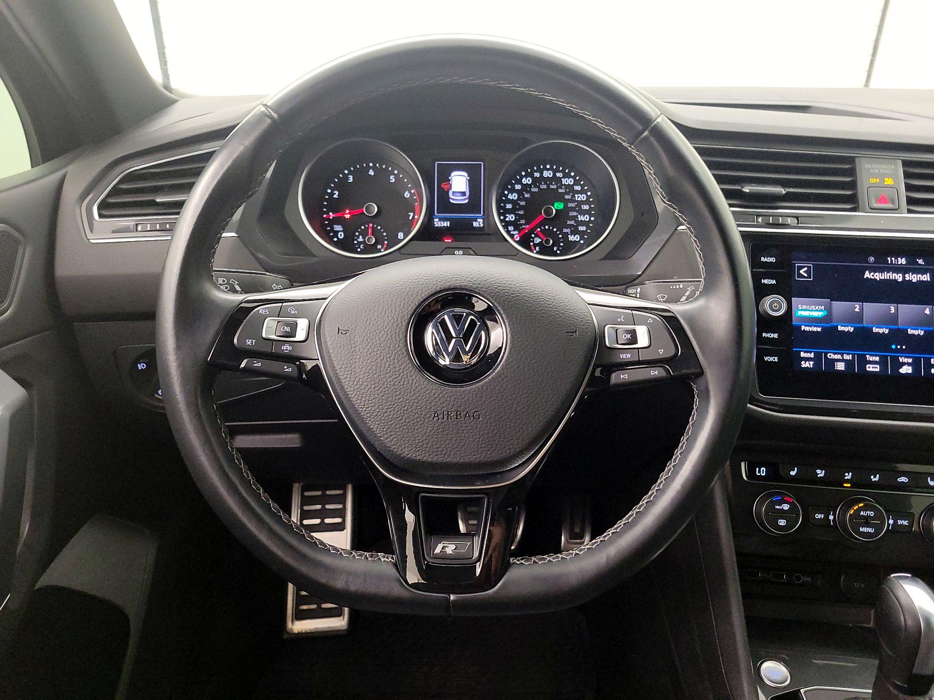 Thumbnail: 2020 Volkswagen Tiguan - 10