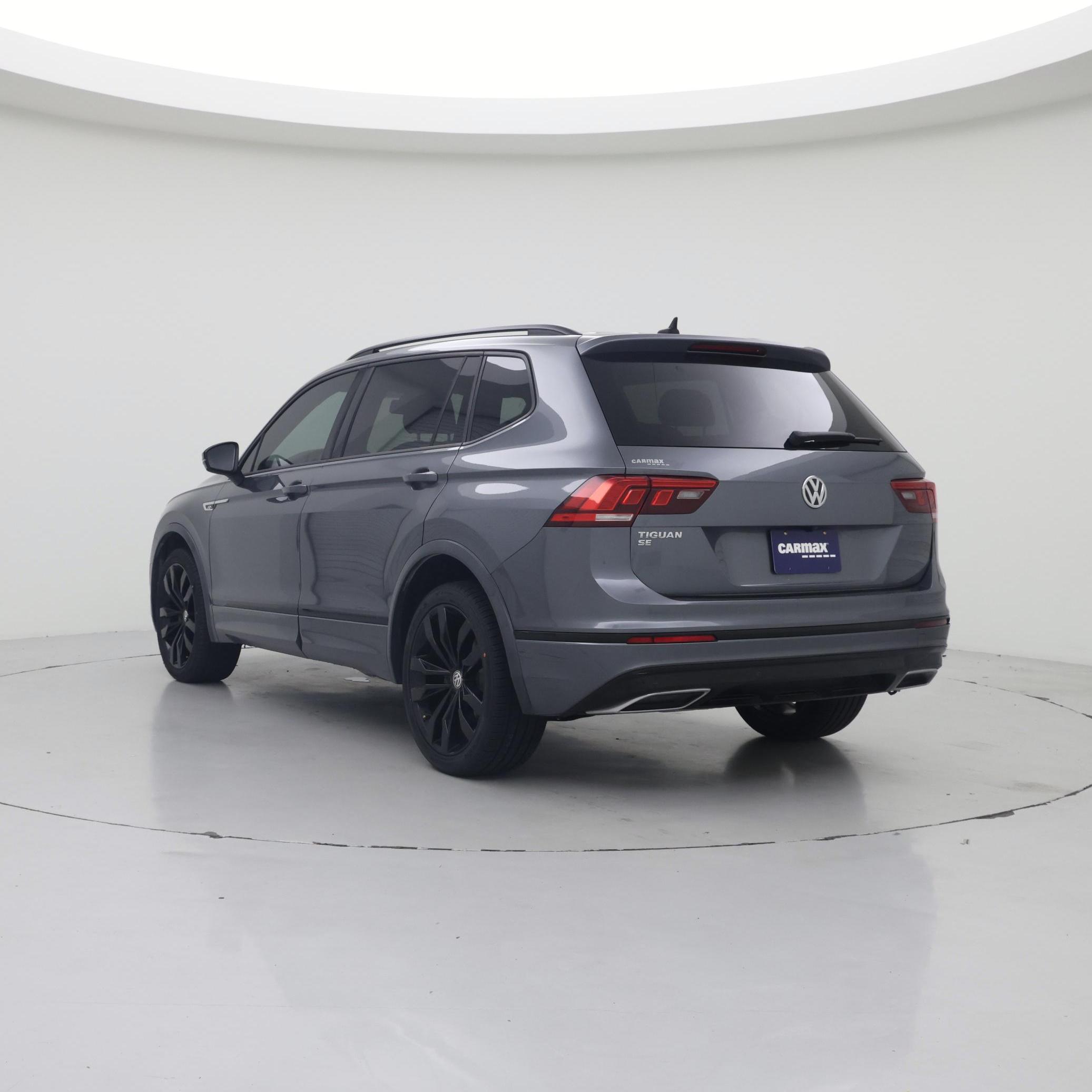 Thumbnail: 2020 Volkswagen Tiguan - 2
