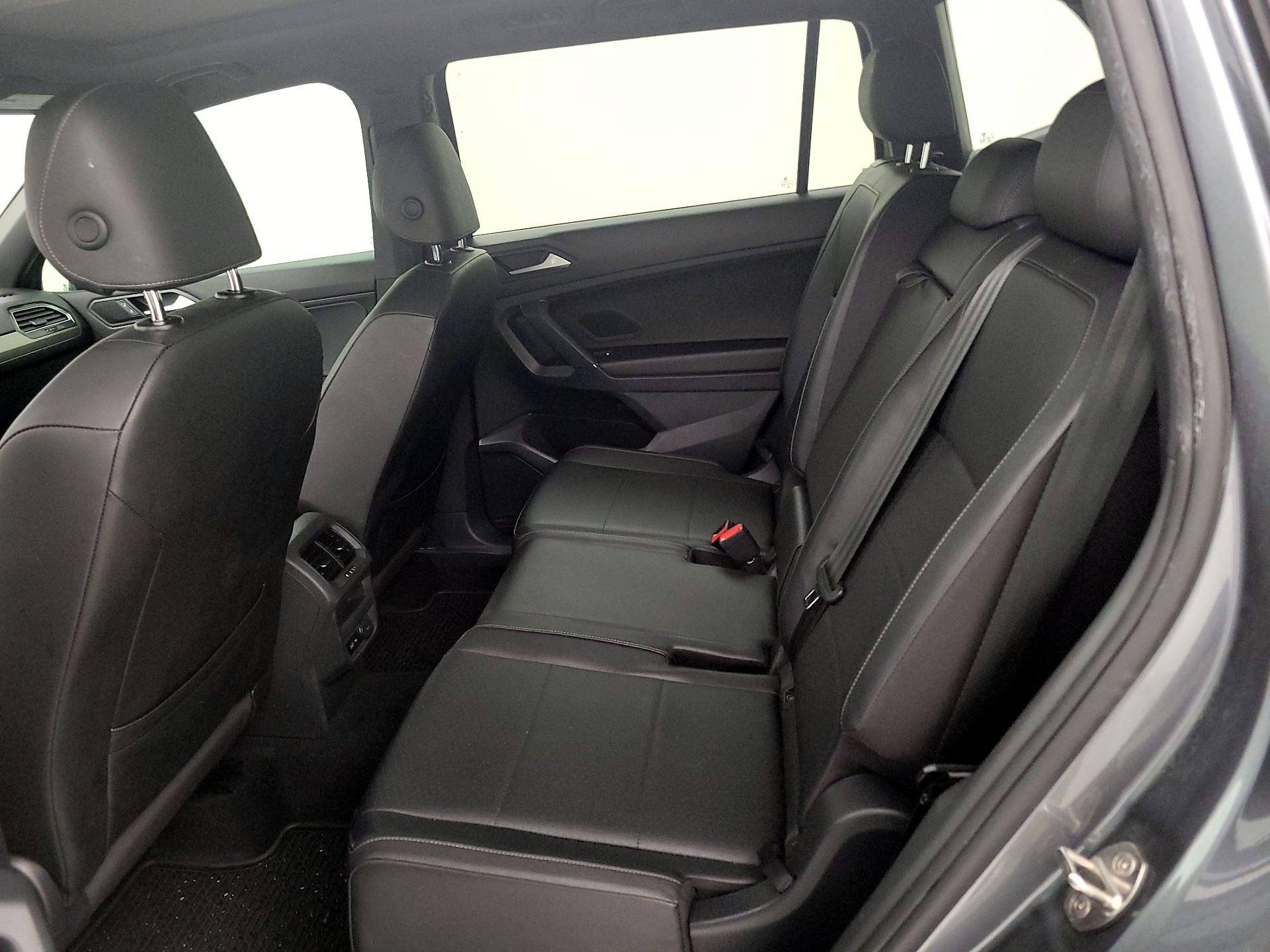 Thumbnail: 2020 Volkswagen Tiguan - 19